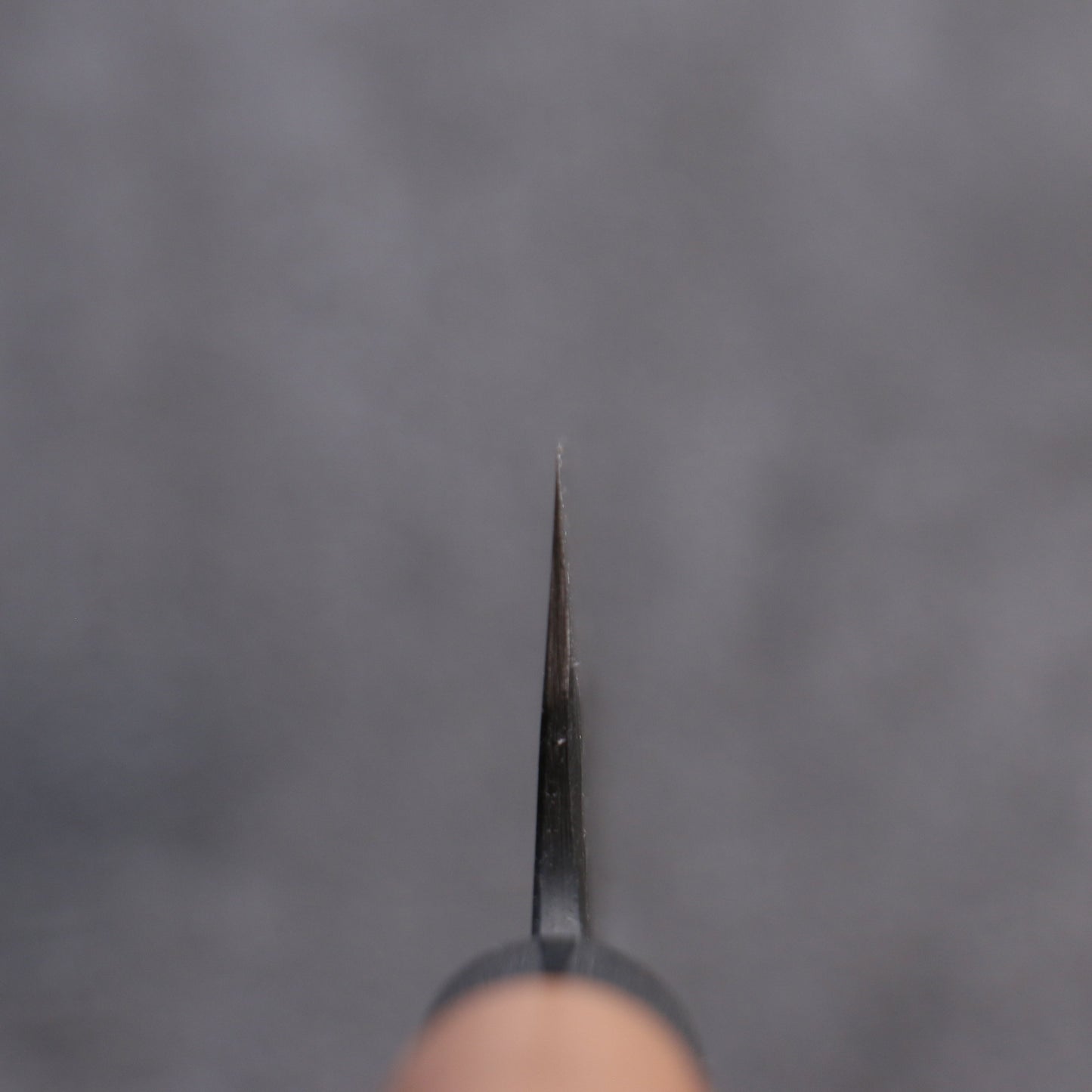 山本 直 青紙 黒打 鎚目(丸) 牛刀包丁 180mm ウォルナット柄 - 清助刃物