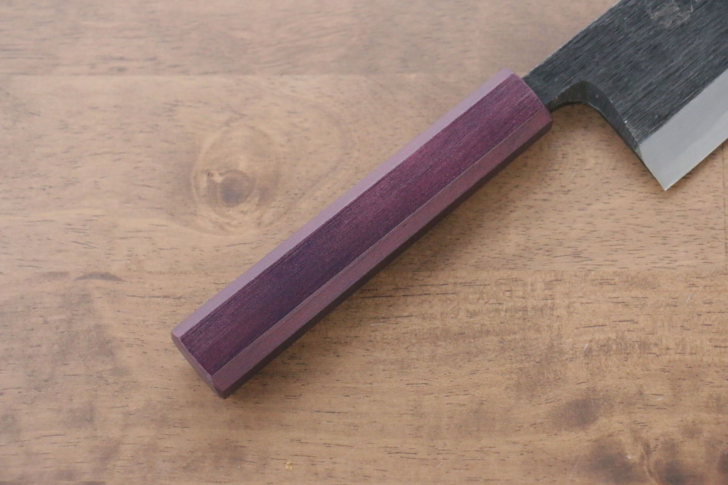 清助 白ニ鋼 黒打 出刃包丁 180mm 漆塗パープル柄 - 清助刃物