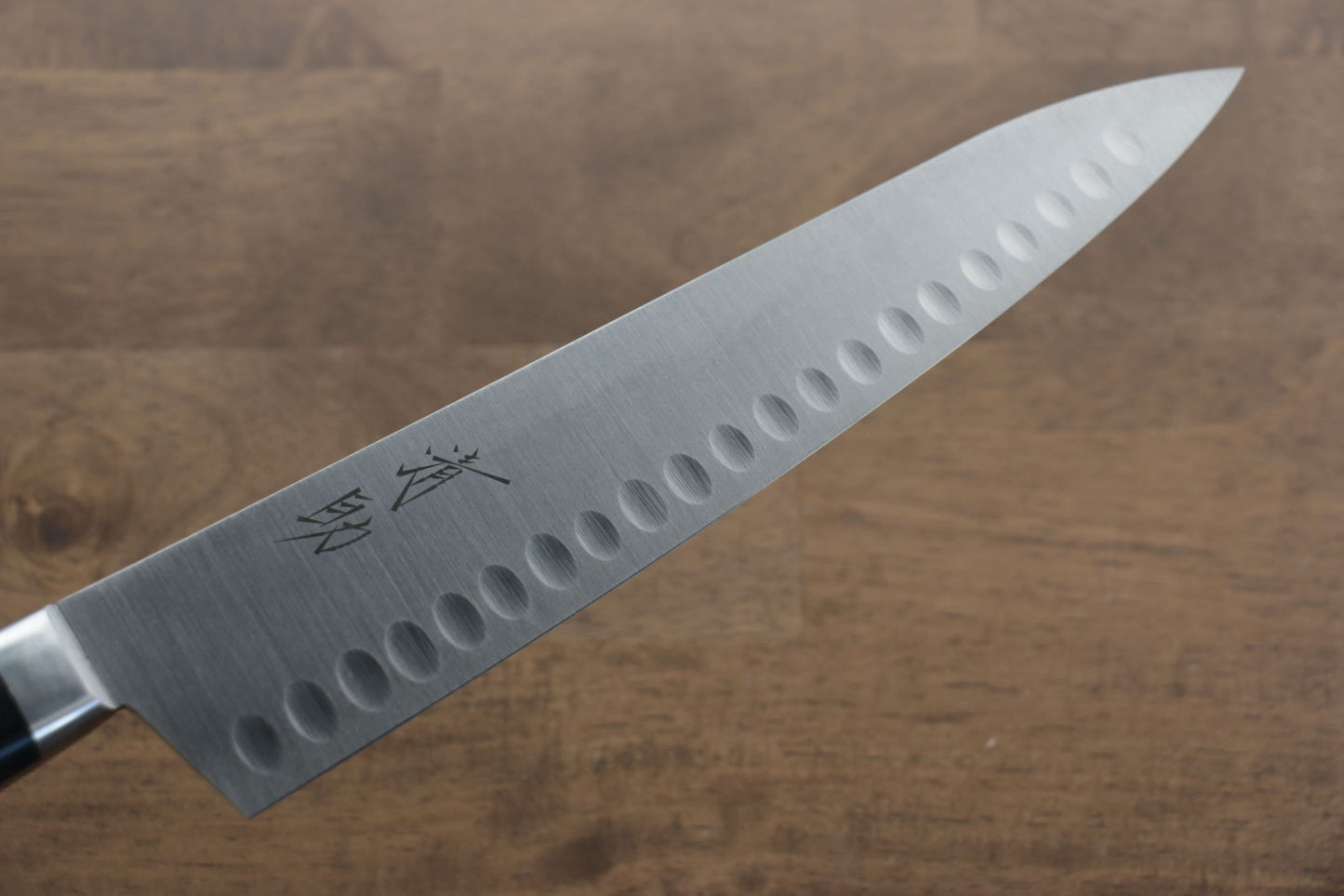 清助 スウェーデン鋼 牛刀サーモン 240mm 黒合板柄 - 清助刃物