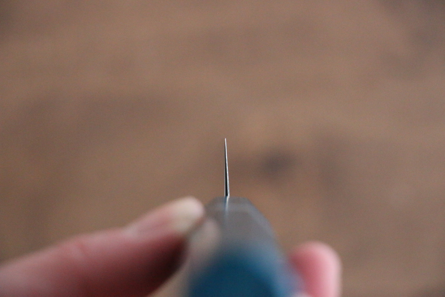 清助 V金5号 梨地 黒染 ペティーナイフ 150mm 青マイカルタ (布プリント)柄 - 清助刃物