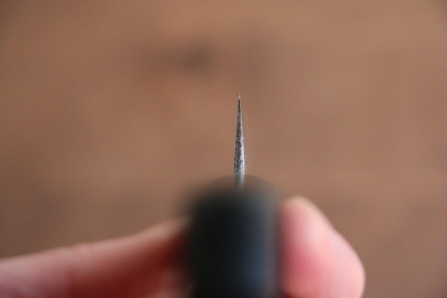 山本 直 AUS8 鎚目 ペティーナイフ 160mm 黒合板柄 - 清助刃物