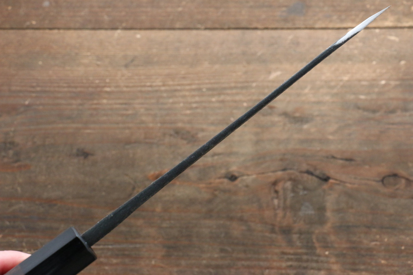 岩井 貴行 青スーパー鋼 黒打 鎚目 三徳包丁 165mm 紫檀柄 - 清助刃物