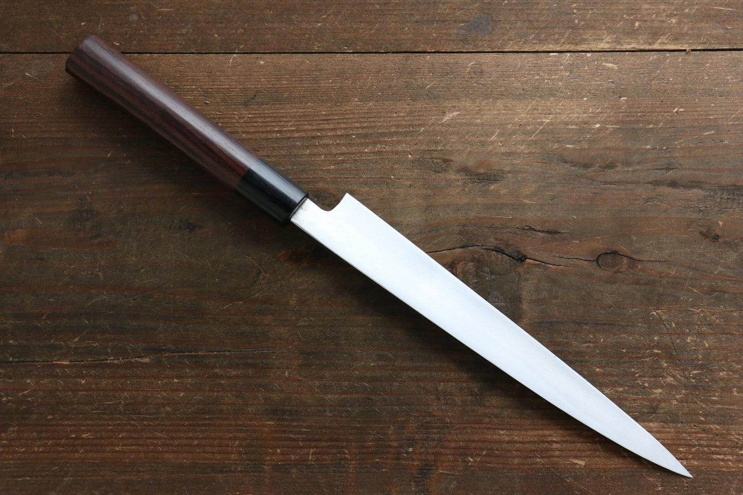 岩井 貴行 青ニ鋼 黒打 柳刃包丁 210mm 紫檀柄 - 清助刃物