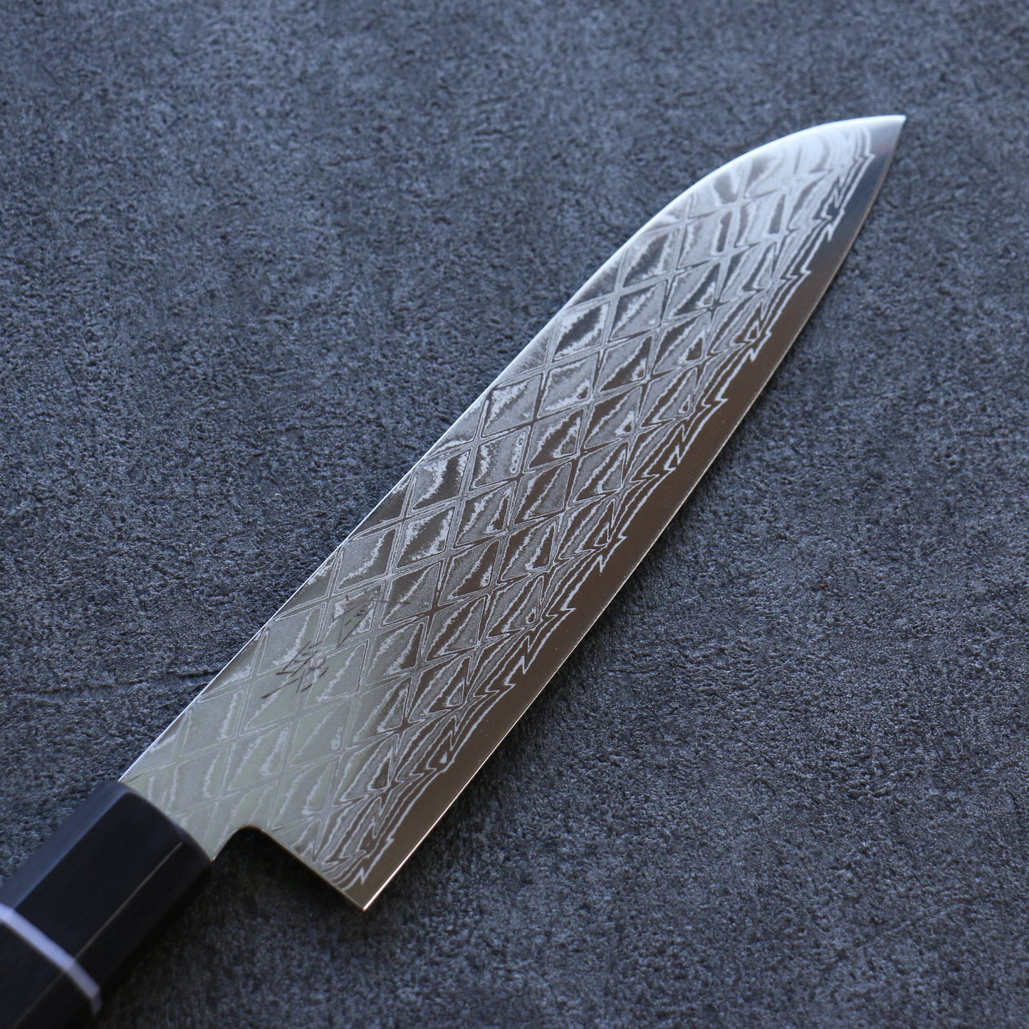 清助 AUS10 ミラークロス 三徳包丁 180mm 黒合板柄 - 清助刃物