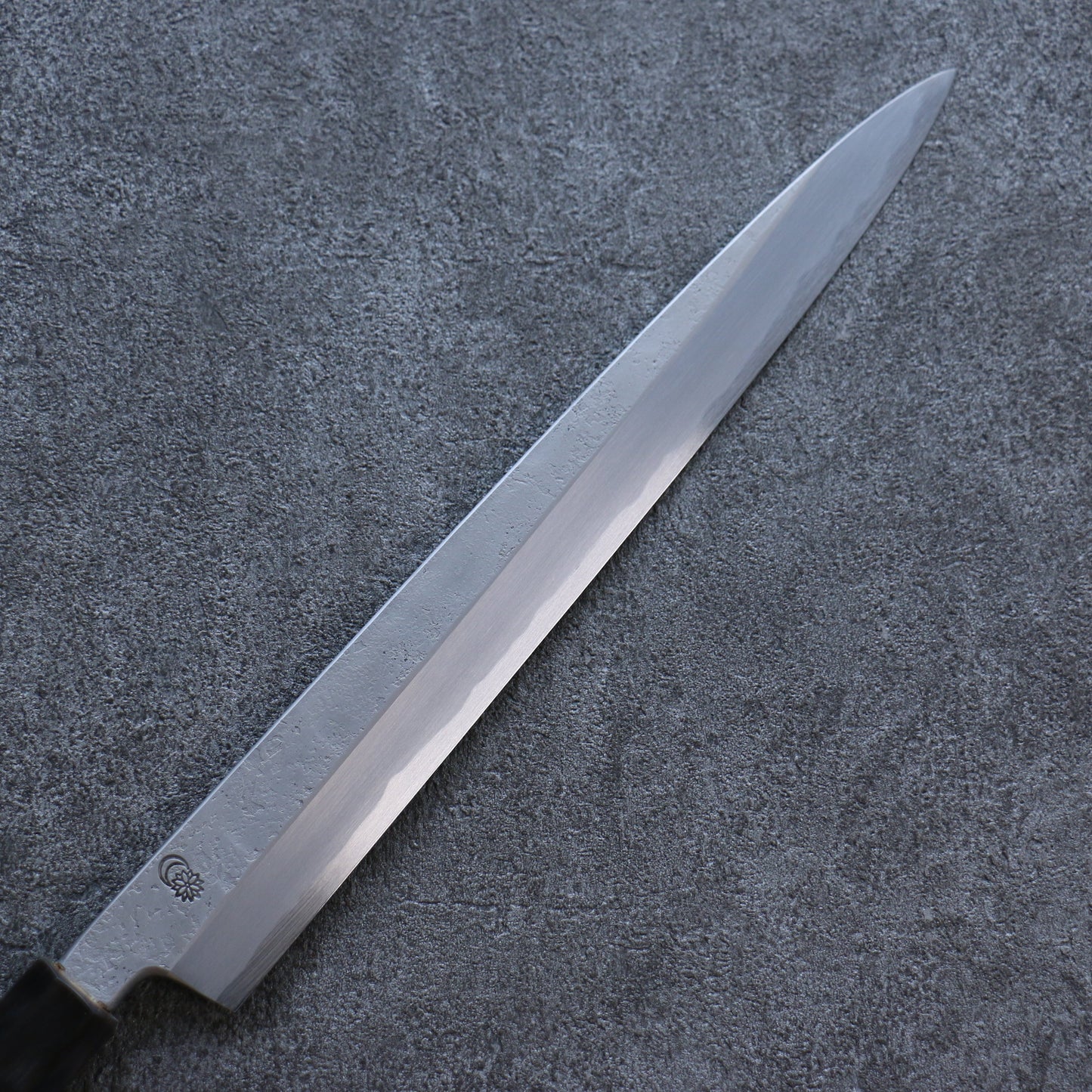 菊月 白ニ鋼 梨地 柳刃包丁 300mm 朴柄 - 清助刃物