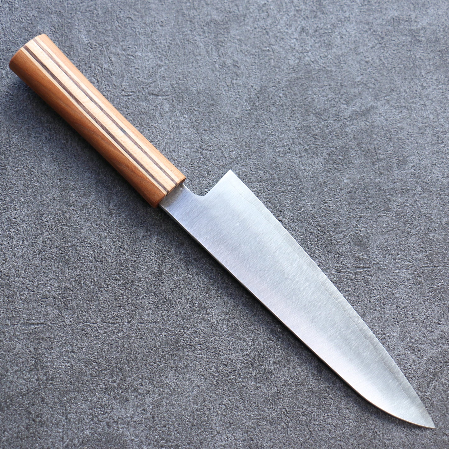 田中 誠貴 瞬(まじろ) 銀三鋼 牛刀包丁 190mm 楓桜ウォルナット柄 - 清助刃物