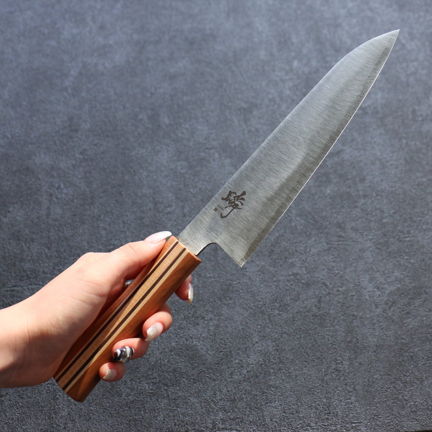 田中 誠貴 瞬(まじろ) 銀三鋼 牛刀包丁 190mm 楓桜ウォルナット柄 - 清助刃物