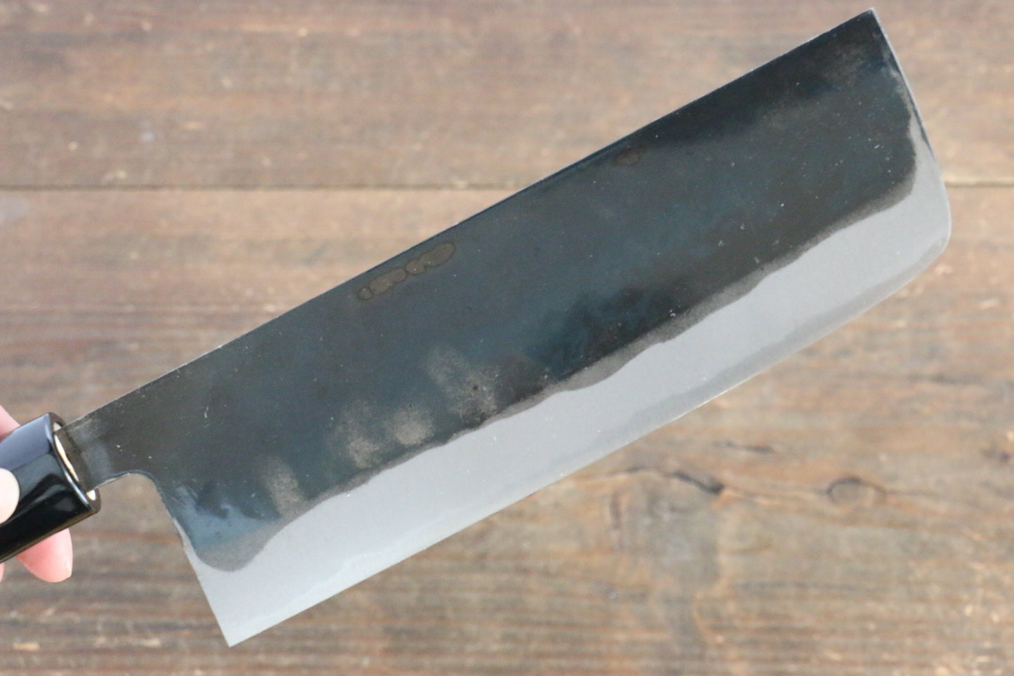 兼常 白ニ鋼 黒打 菜切包丁 165mm 朴柄 - 清助刃物
