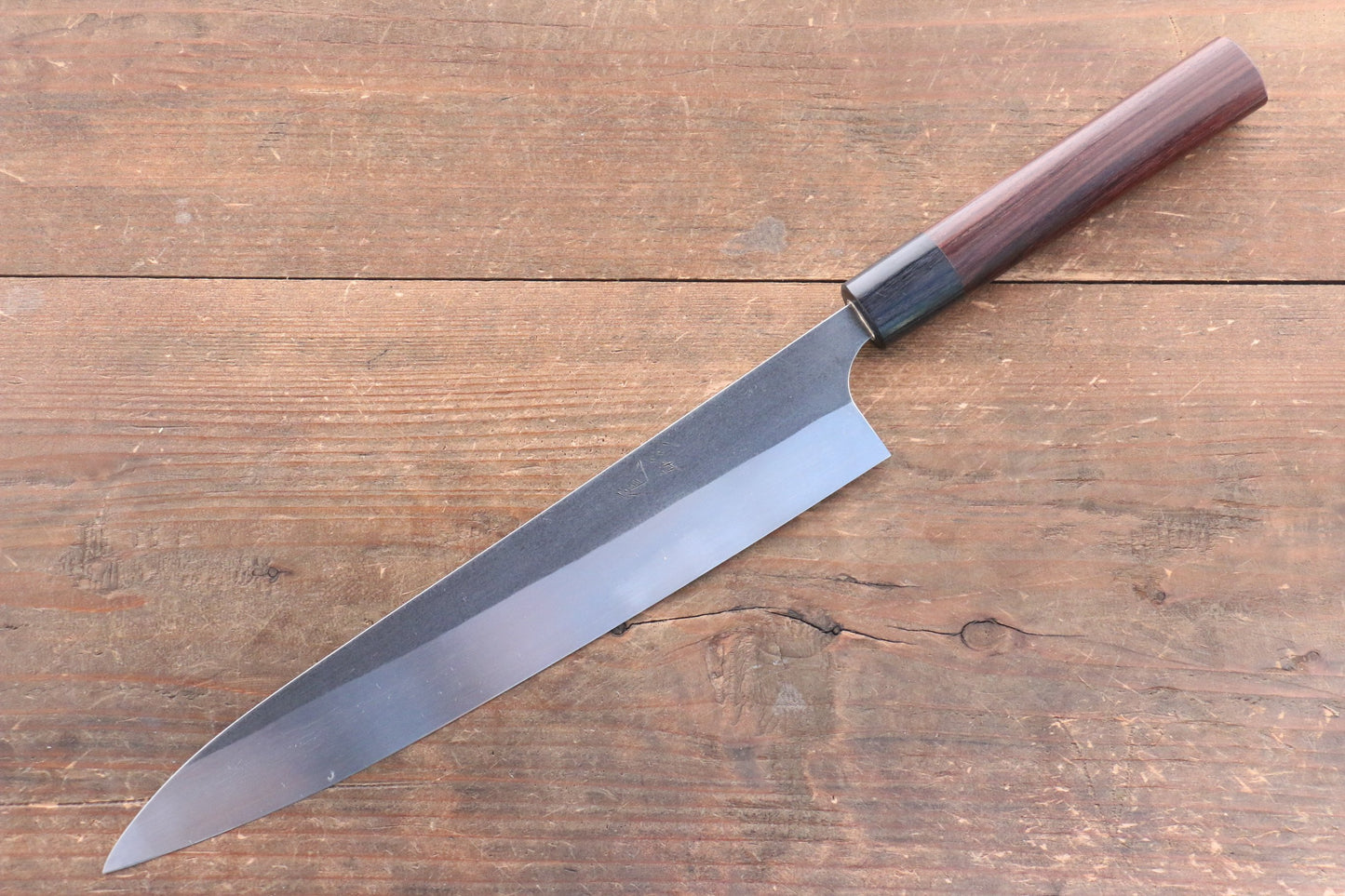 尾形 峻吾 SG2 黒打 黒仕上げ 筋引包丁  240mm 紫檀柄 - 清助刃物