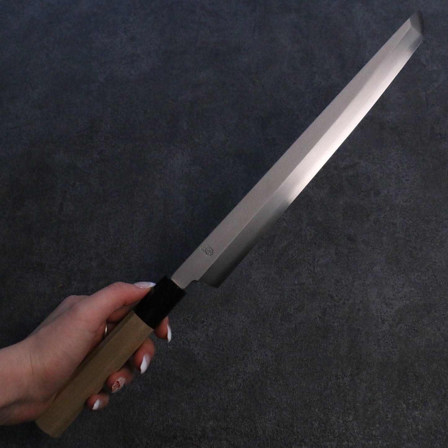 菊月 銀三鋼 暈し 先丸蛸引包丁 270mm 朴柄 - 清助刃物
