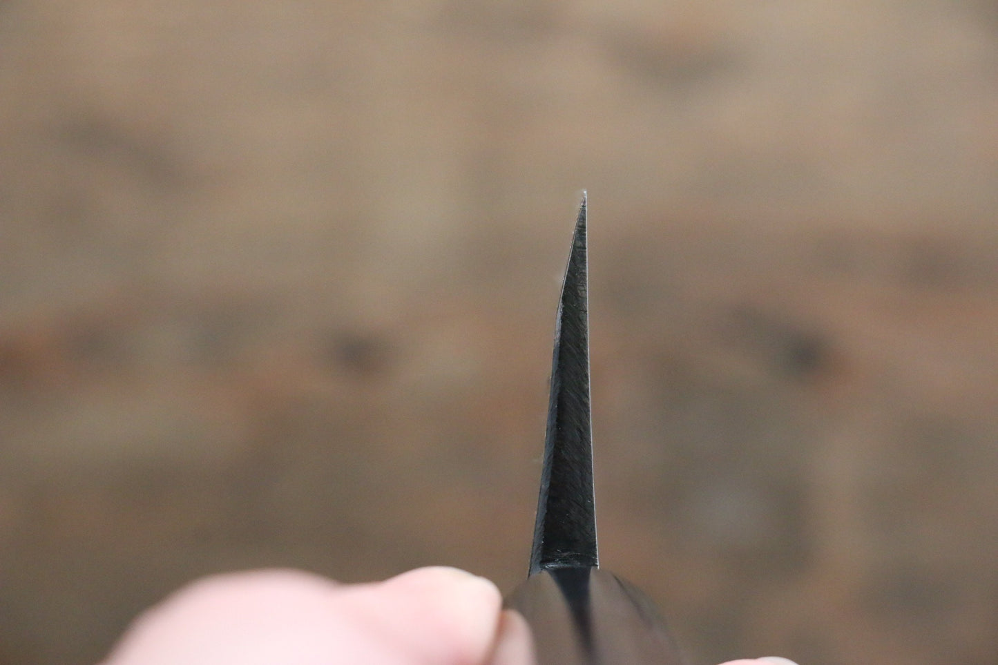 岩井 貴行 白一鋼 黒打 出刃包丁 110mm 紫檀柄 - 清助刃物