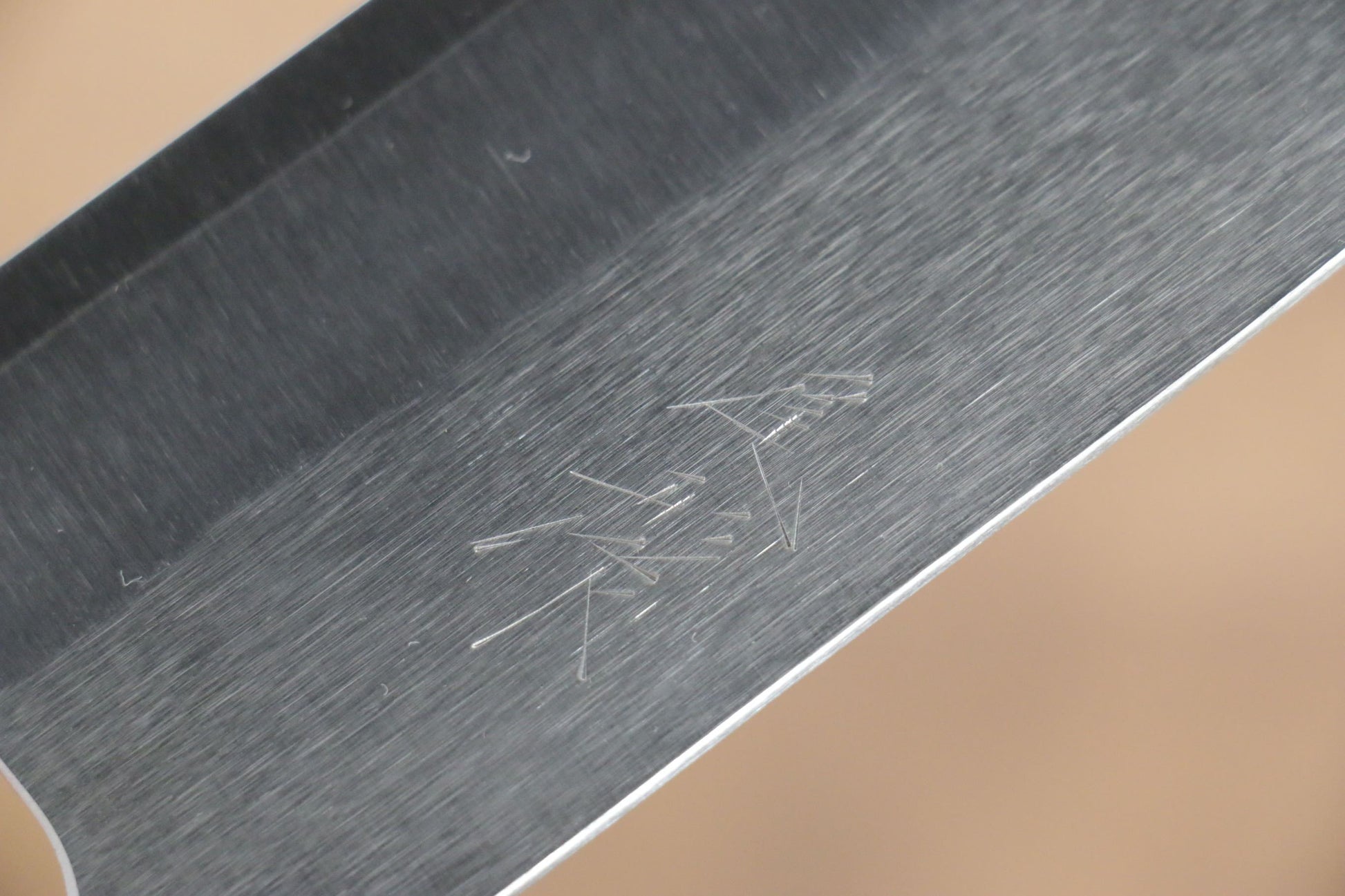 尾形 峻吾 SG2 三徳包丁  150mm 紫檀柄 - 清助刃物