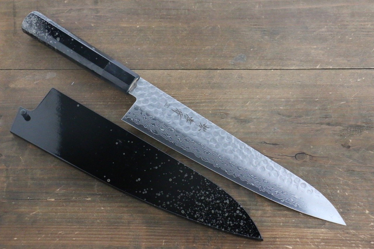 堺 孝行 45層 ダマスカス 鎚目 牛刀包丁 240mm 銀漆塗り柄 鞘付き - 清助刃物
