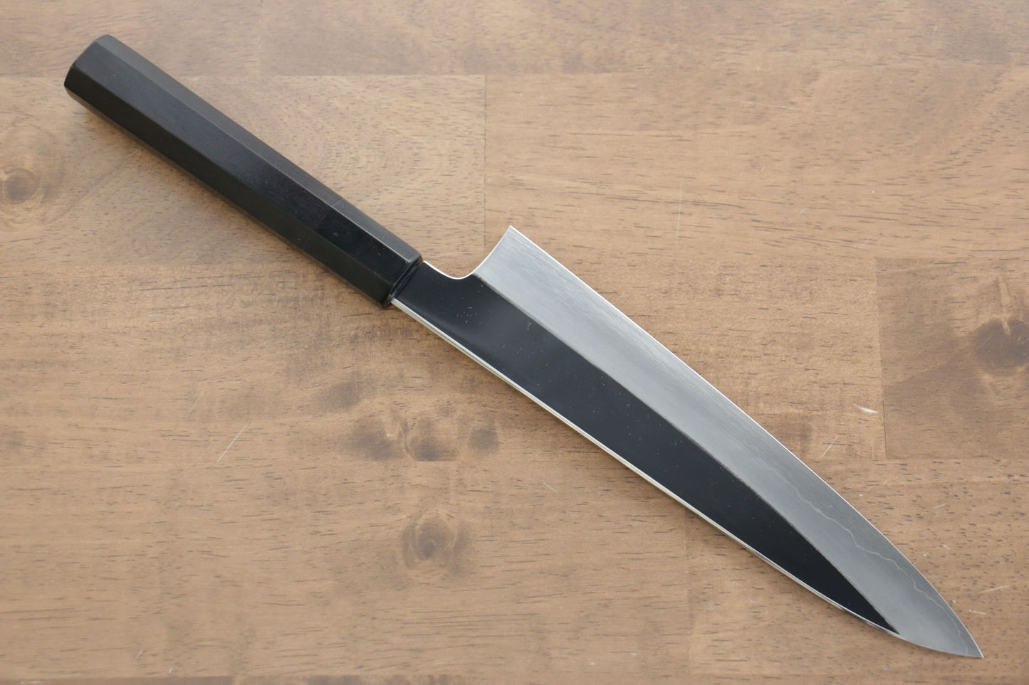 堺 菊守 V金10号 鏡面仕上げ 牛刀包丁 210mm 黒檀柄 - 清助刃物
