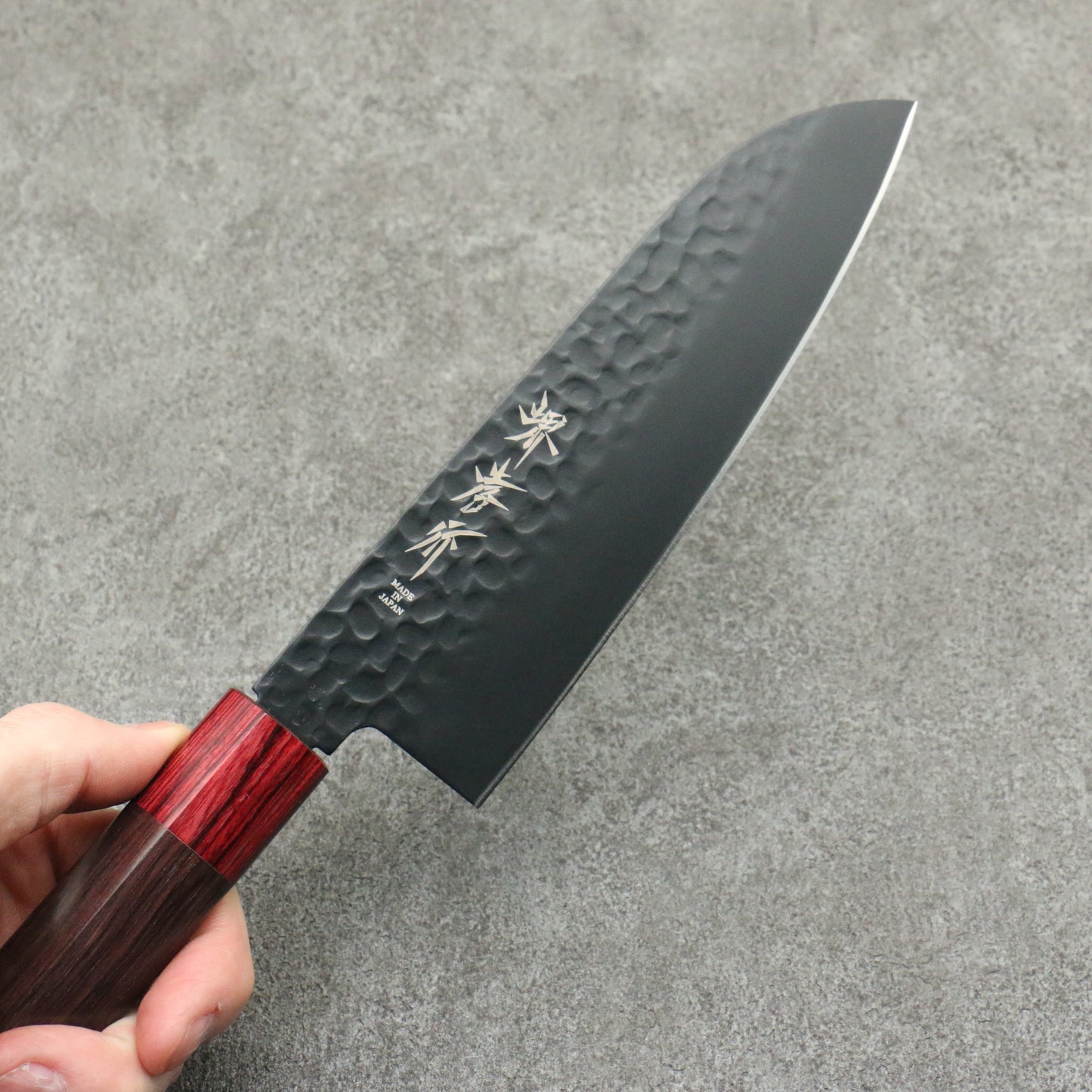 堺 孝行 黒影 V金10号 鎚目 テフロン加工 三徳包丁 170mm 紫檀柄 - 清助刃物