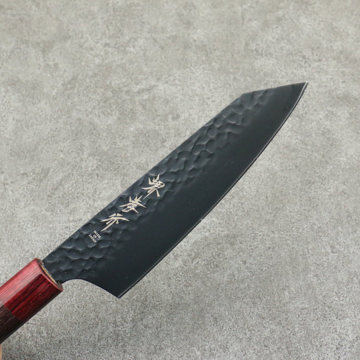 堺 孝行 黒影 V金10号 鎚目 テフロン加工 切付三徳包丁 和包丁 160mm 紫檀柄 - 清助刃物
