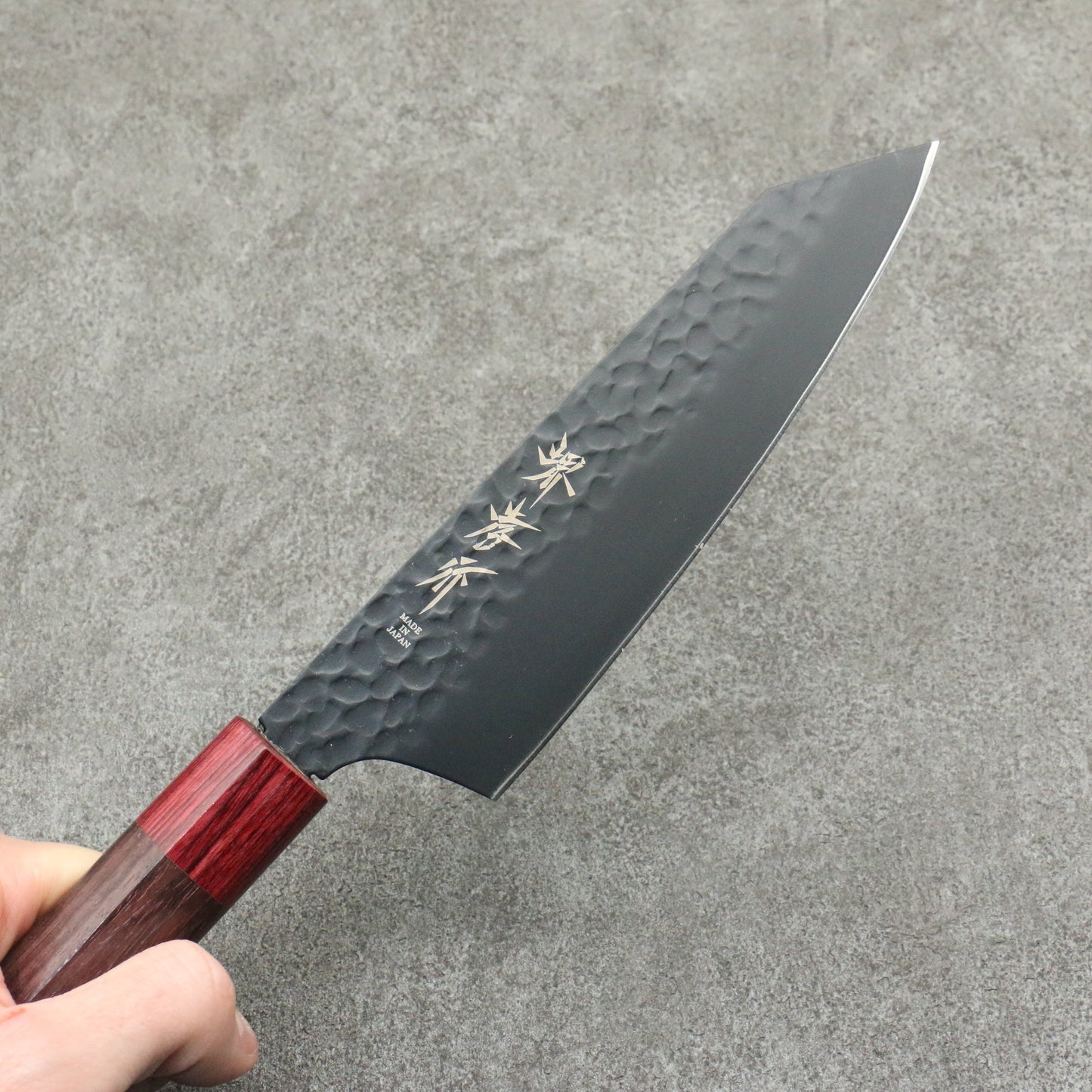 堺 孝行 黒影 V金10号 鎚目 テフロン加工 切付三徳包丁 和包丁 160mm 紫檀柄 - 清助刃物