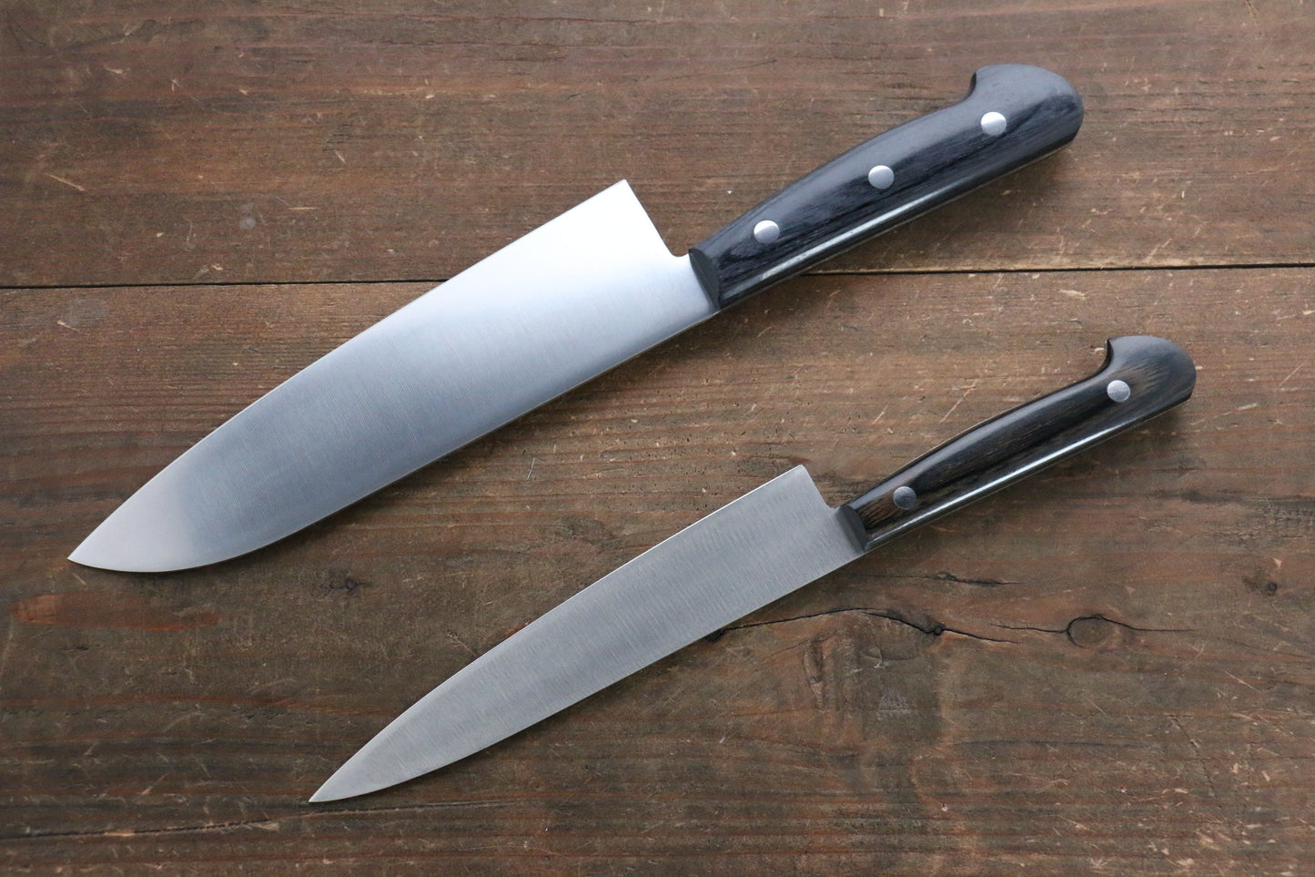 Iseya Molybdenum Steel petty Knife 150mm & Santoku Knife 180mm with Black Packer wood Handle Set - 清助刃物