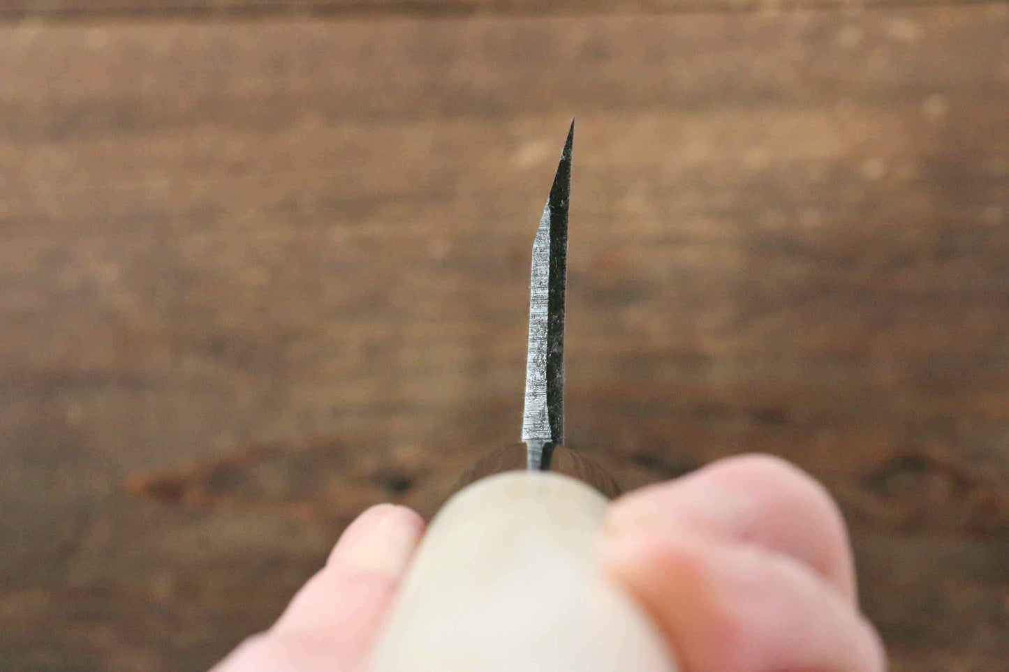 堺 孝行 霞研 白鋼 エビの彫刻入り 出刃包丁  朴柄 - 清助刃物