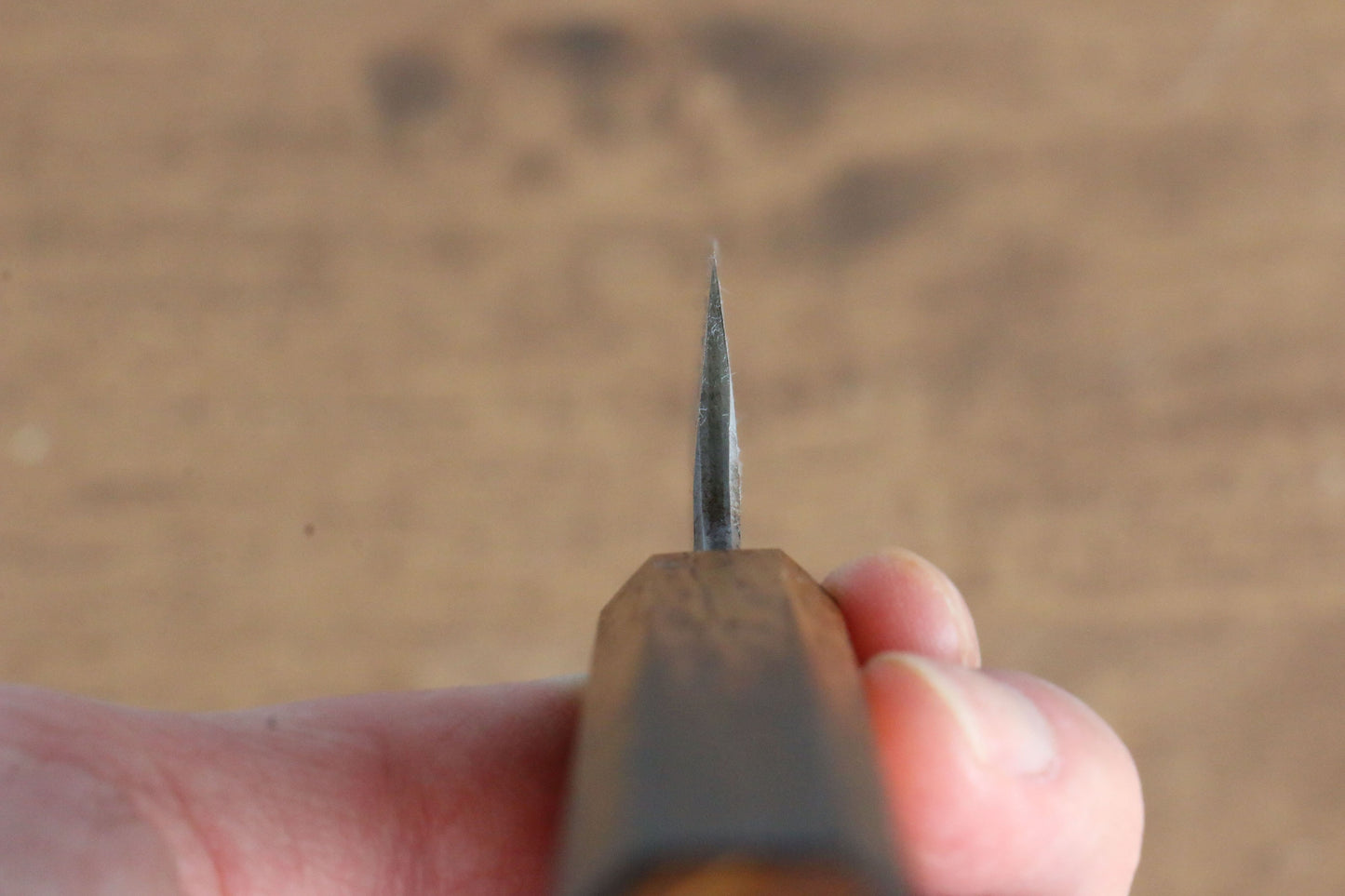 堺 孝行 焔紅蓮 青ニ鋼 黒打 鎚目 切付ペティナイフ 150mm 樫焼柄 - 清助刃物