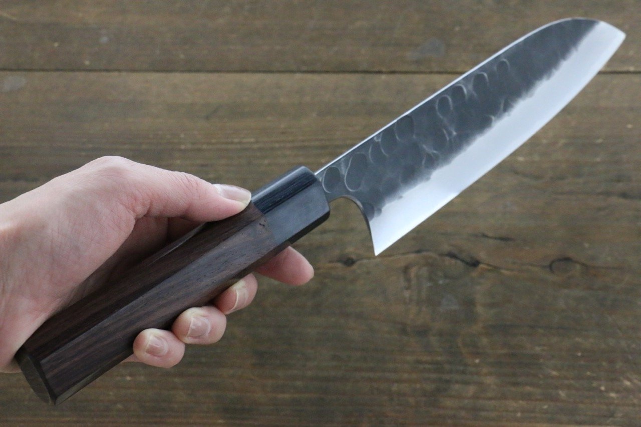 清助 青ニ鋼 鎚目 黒打 三徳包丁 180mm 紫檀柄 - 清助刃物