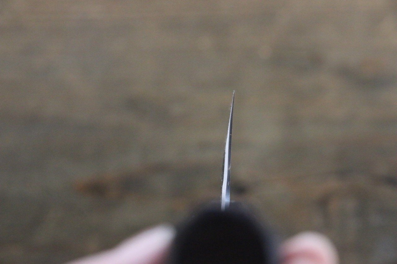 清助 青ニ鋼 鎚目 黒打 三徳包丁 180mm 紫檀柄 - 清助刃物