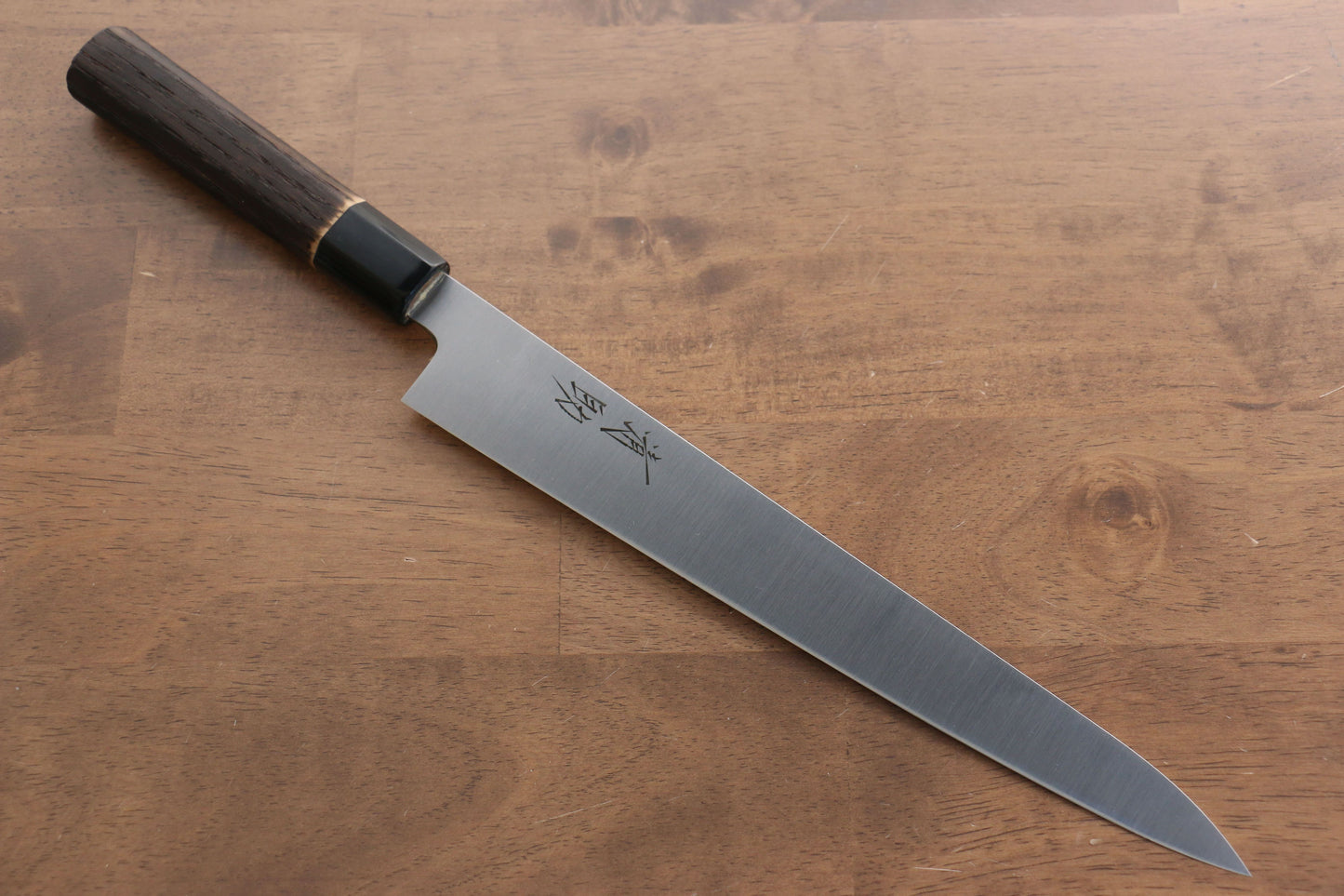 清助 スウェーデン鋼 筋引包丁 240mm 焼き栗柄 - 清助刃物