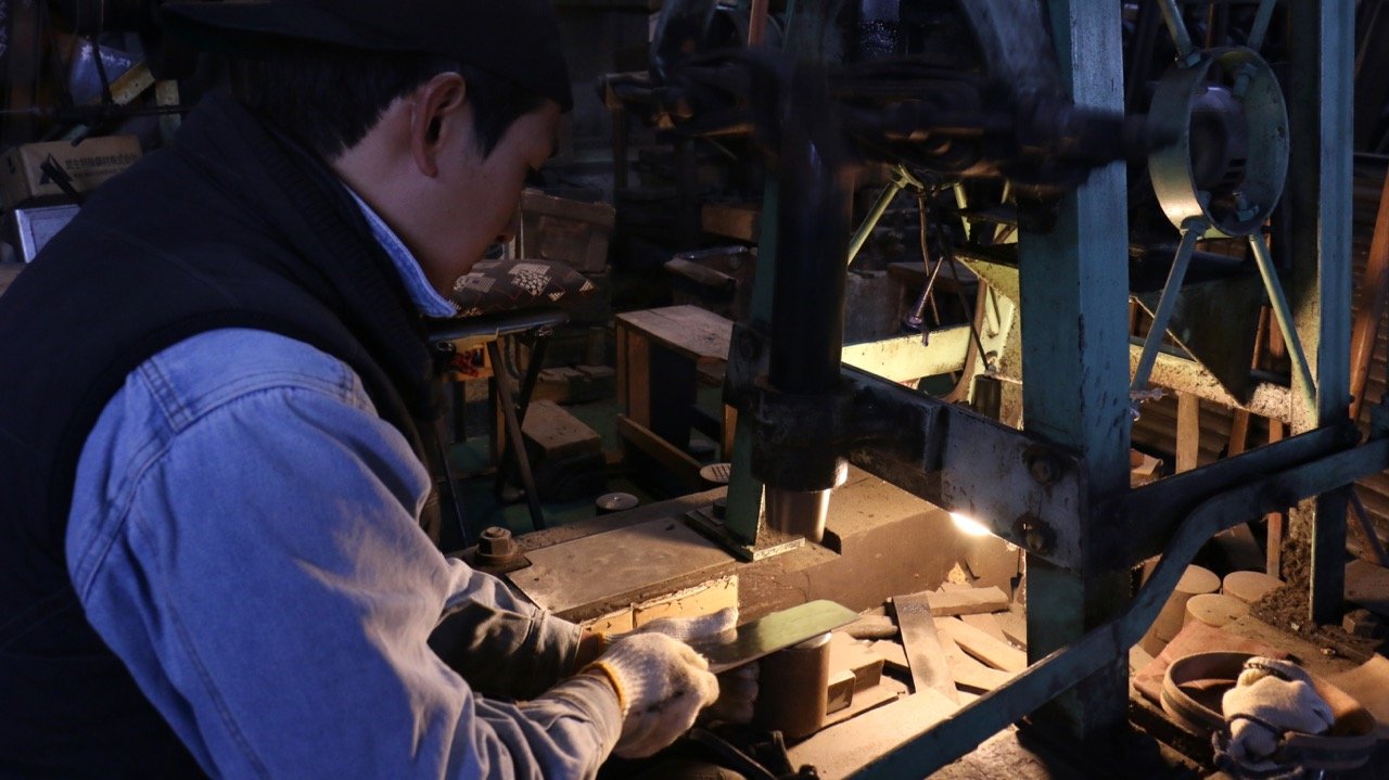 山本 直 V金10号 黒ダマスカス 牛刀包丁 和包丁 210mm 紫檀柄 - 清助刃物