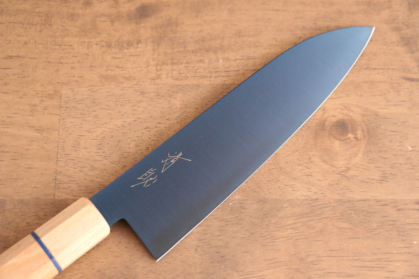 清助 SK-85鋼 イオンプレーティング 三徳包丁 180mm ホワイトウッド柄 - 清助刃物