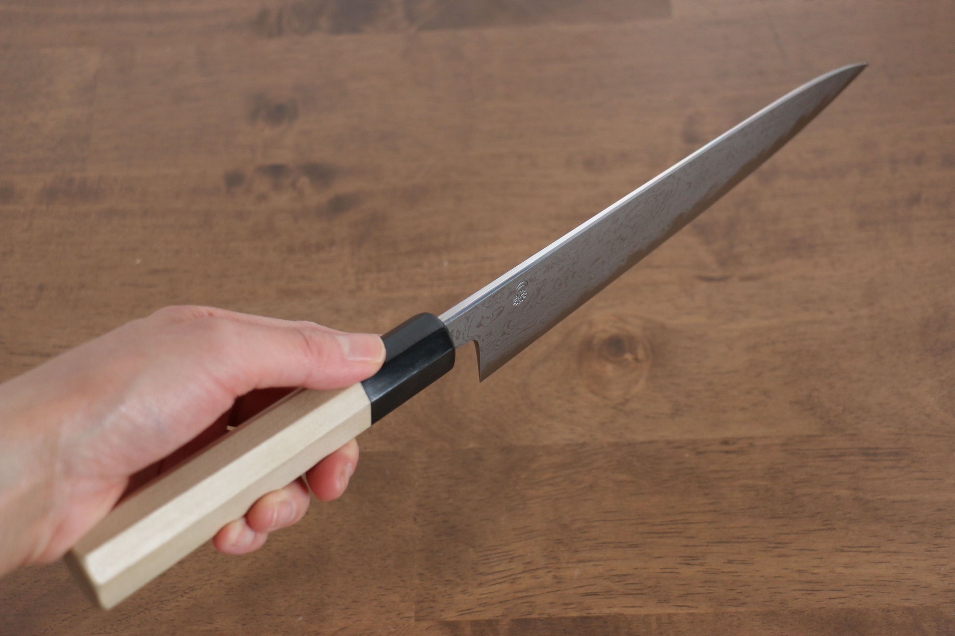 菊月 青一鋼 ダマスカス 牛刀包丁  210mm 朴柄 - 清助刃物