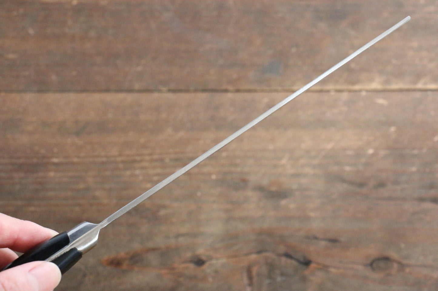 藤原 照康 幻の名刀 白一鋼 梨地鎚目 菜切包丁 150mm 黒合板柄 - 清助刃物