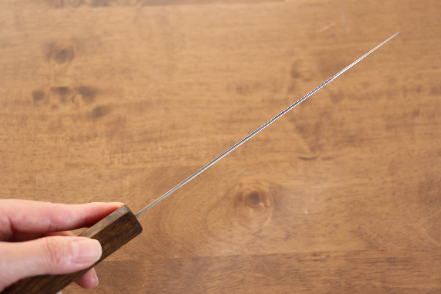 清助 ZA-18 鏡面仕上げ ダマスカス 三徳包丁 180mm 樫柄 - 清助刃物