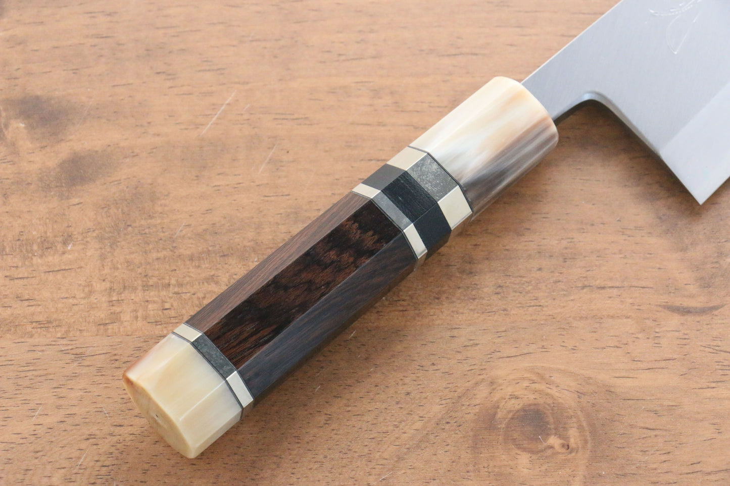 實光 至光 白鋼 切付出刃包丁 150mm 両側リング付き黒檀柄 - 清助刃物