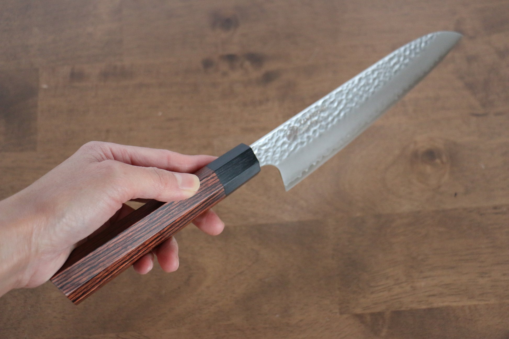 関 兼次 ヘプタゴンウッド V金10号 鎚目 三徳包丁  170mm 合板 (七角形)柄 - 清助刃物