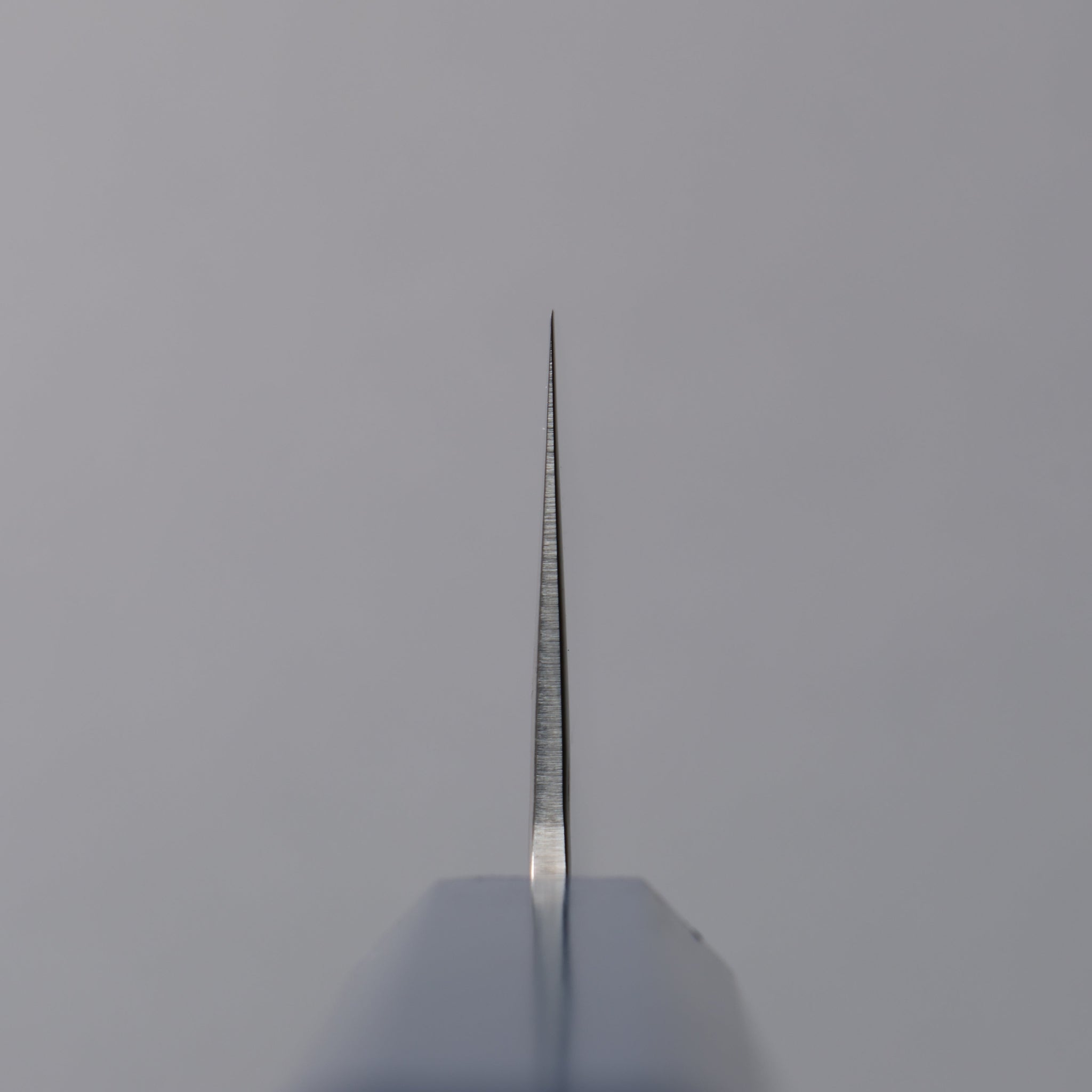 堺 孝行 V金10号 33層ダマスカス 三徳包丁  170mm 樫の木漆塗り(彩石)柄 - 清助刃物