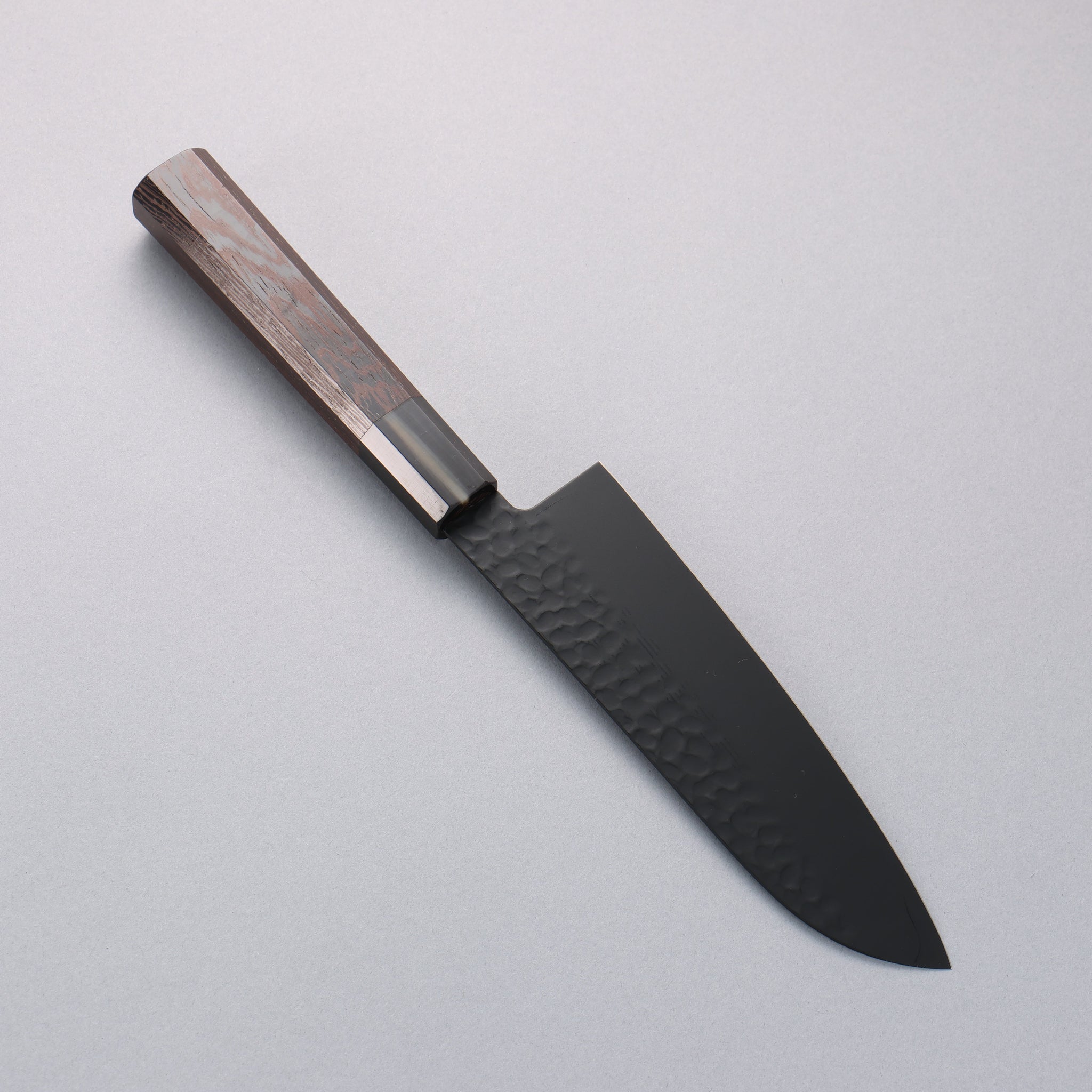 堺 孝行 黒影 V金10号 鎚目 テフロン加工 三徳包丁 170mm ウエンジ柄 - 清助刃物