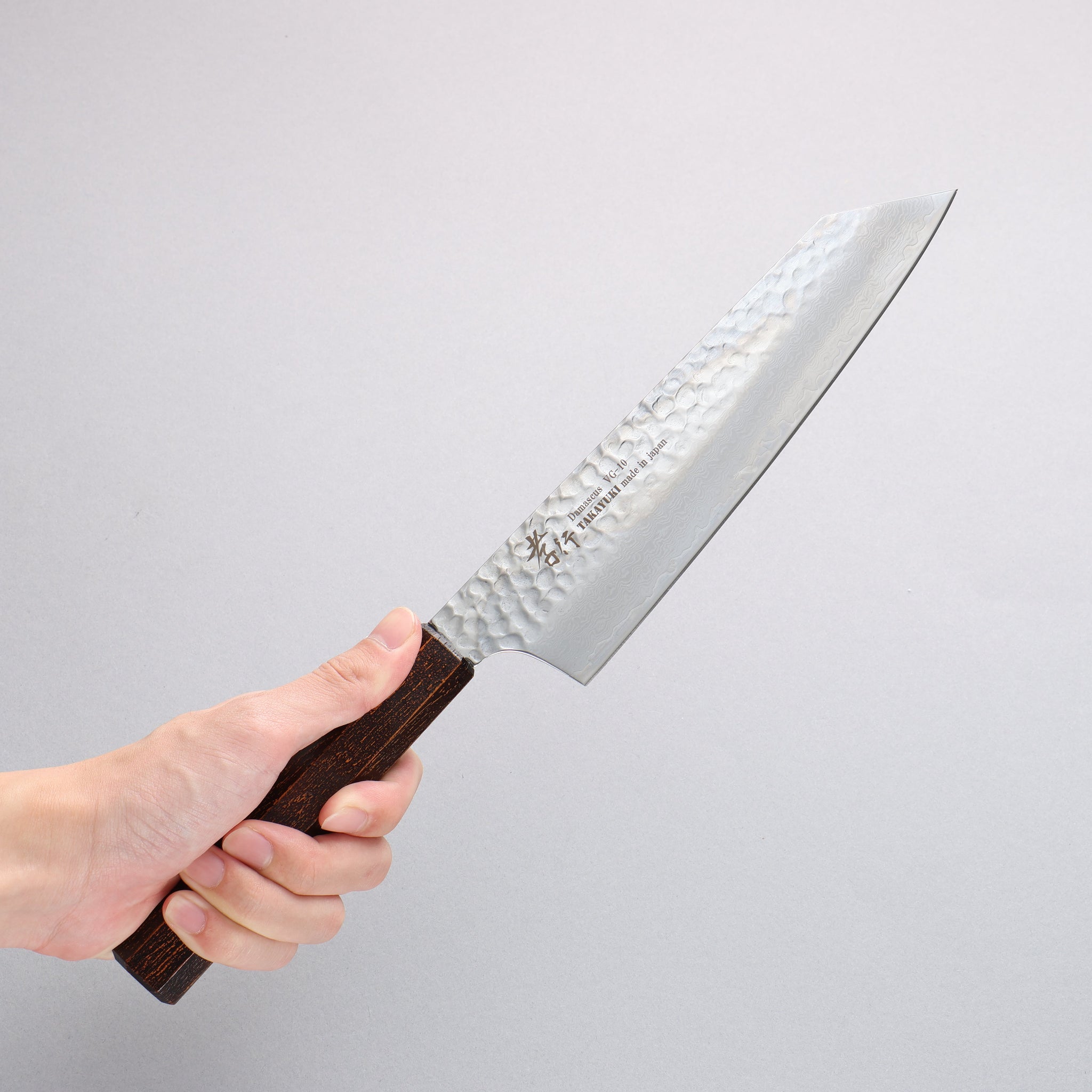 堺 孝行 なないろ VG10 33層 剣型牛刀包丁 190mm ABS樹脂(レトロ木目)柄 - 清助刃物