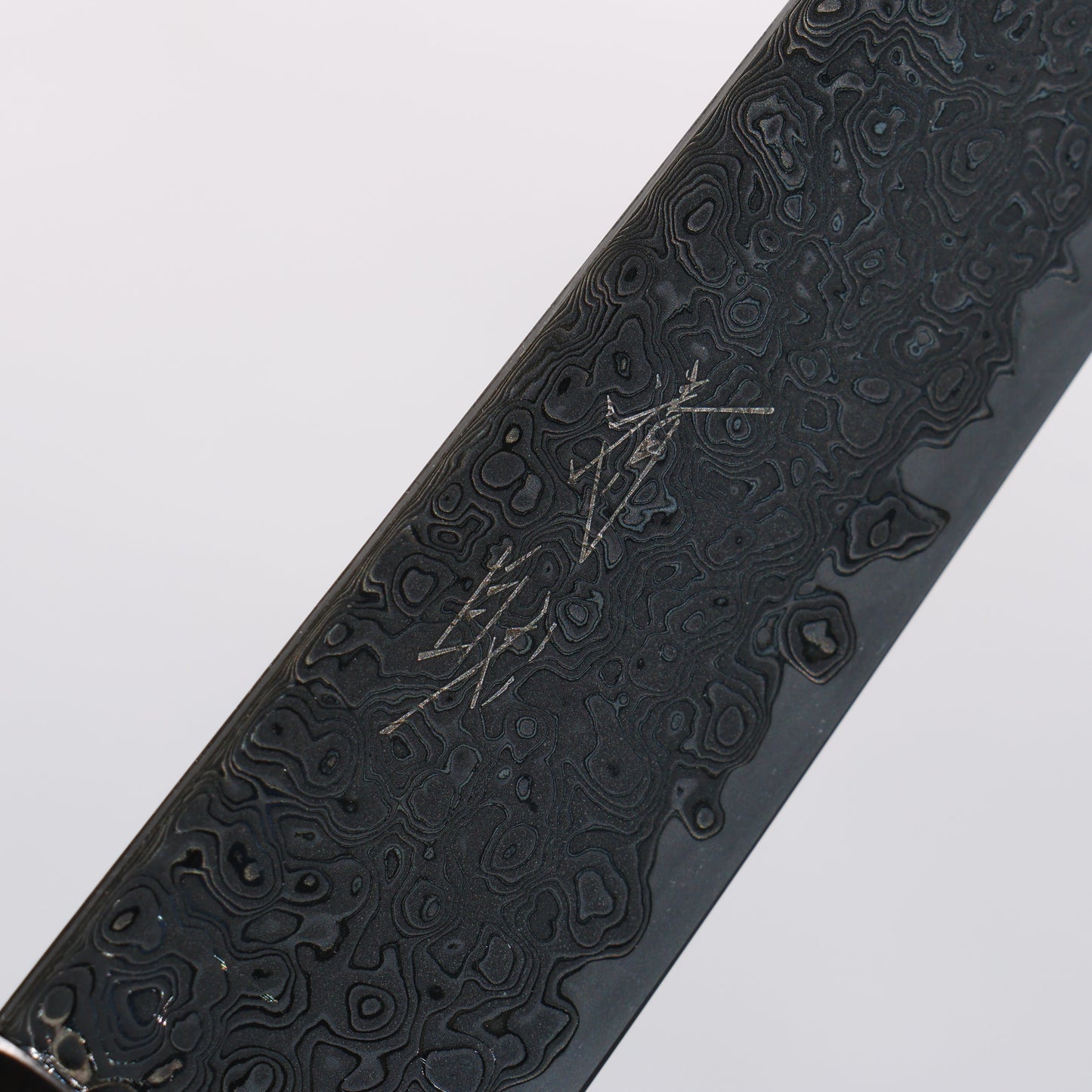 清助 SG2 黒ダマスカス 磨き仕上げ ペティーナイフ 150mm 黒檀柄 - 清助刃物