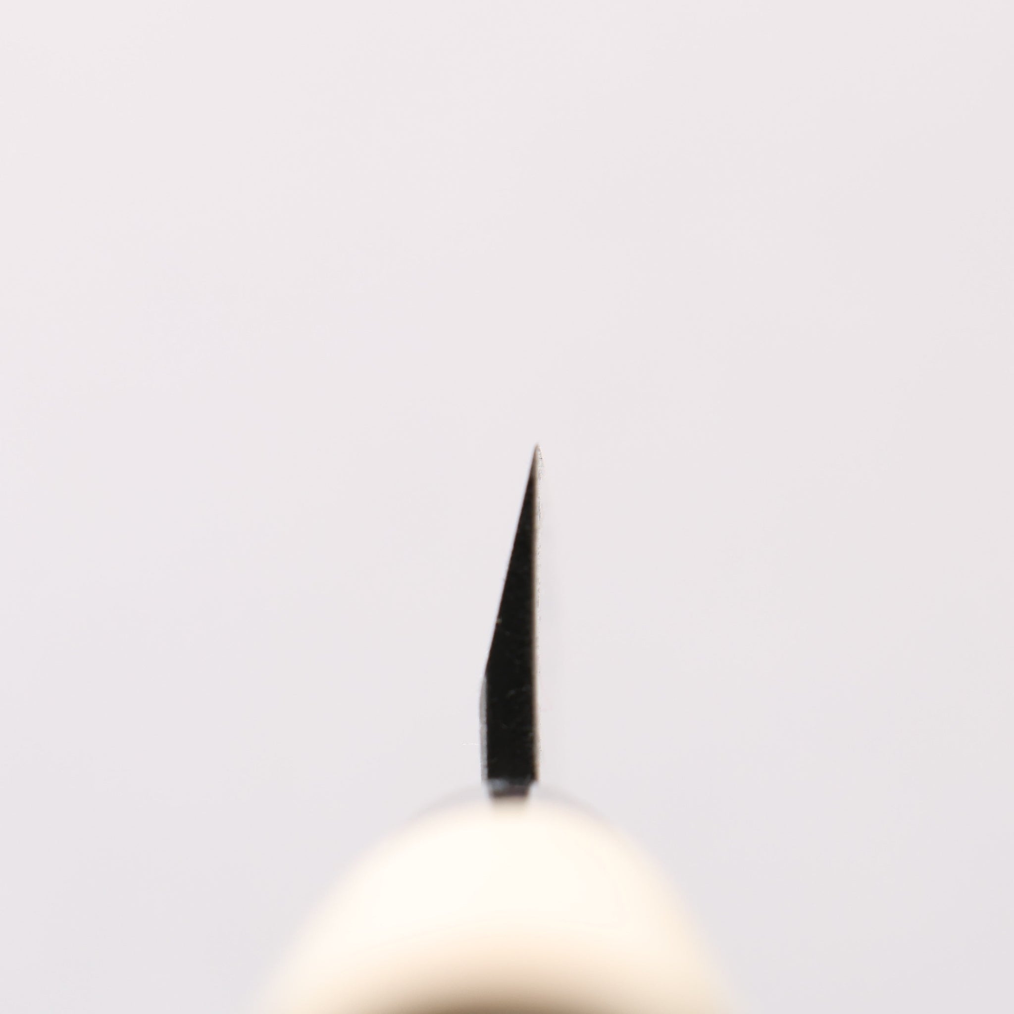 堺 孝行 青ニ鋼 黒仕上げ 縦筋 鯵切り包丁 90mm 朴 (口輪：黒プラスチック)柄 - 清助刃物