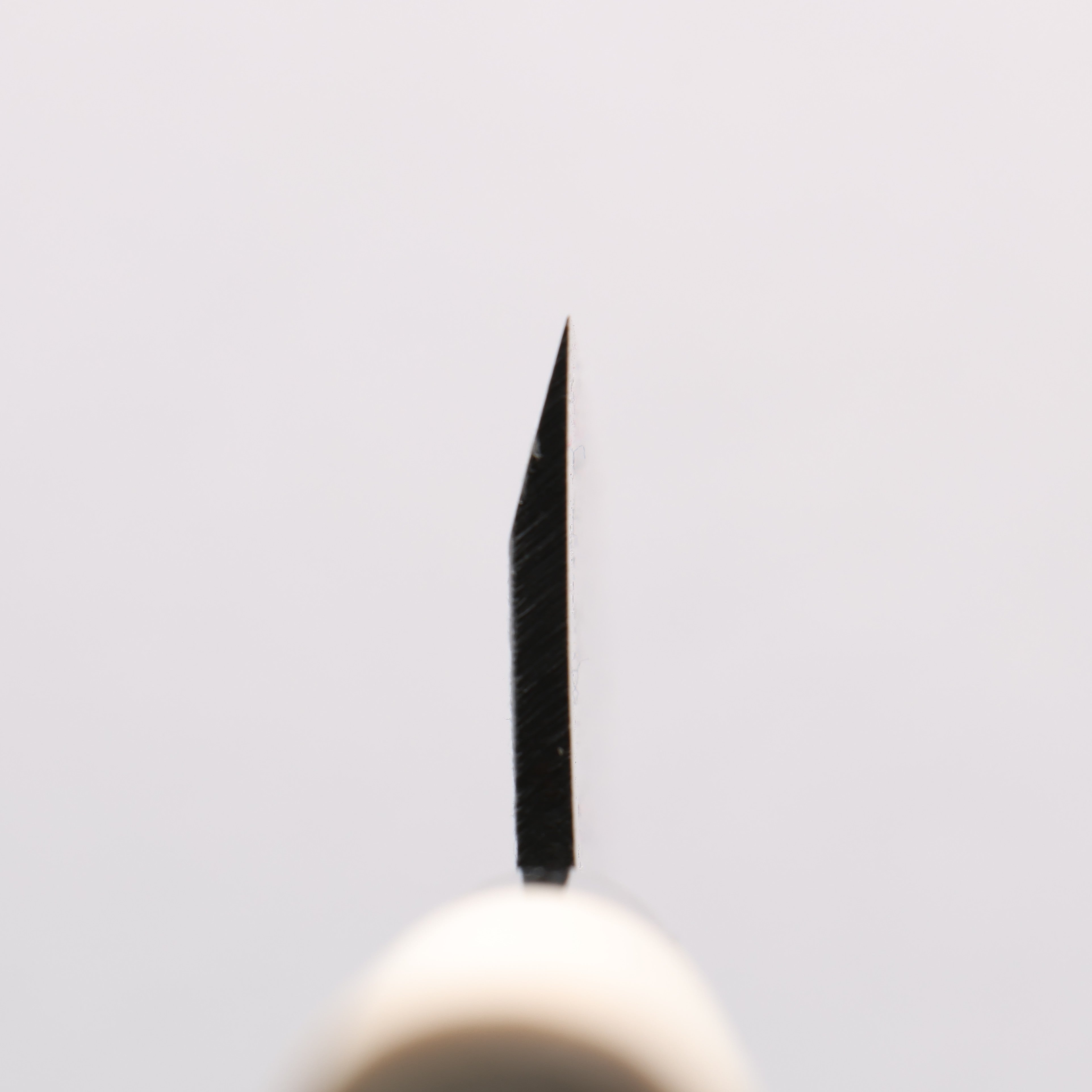 堺 孝行 青ニ鋼 黒仕上げ 縦筋 鯵切り包丁 120mm 朴 (口輪：黒プラスチック)柄 - 清助刃物