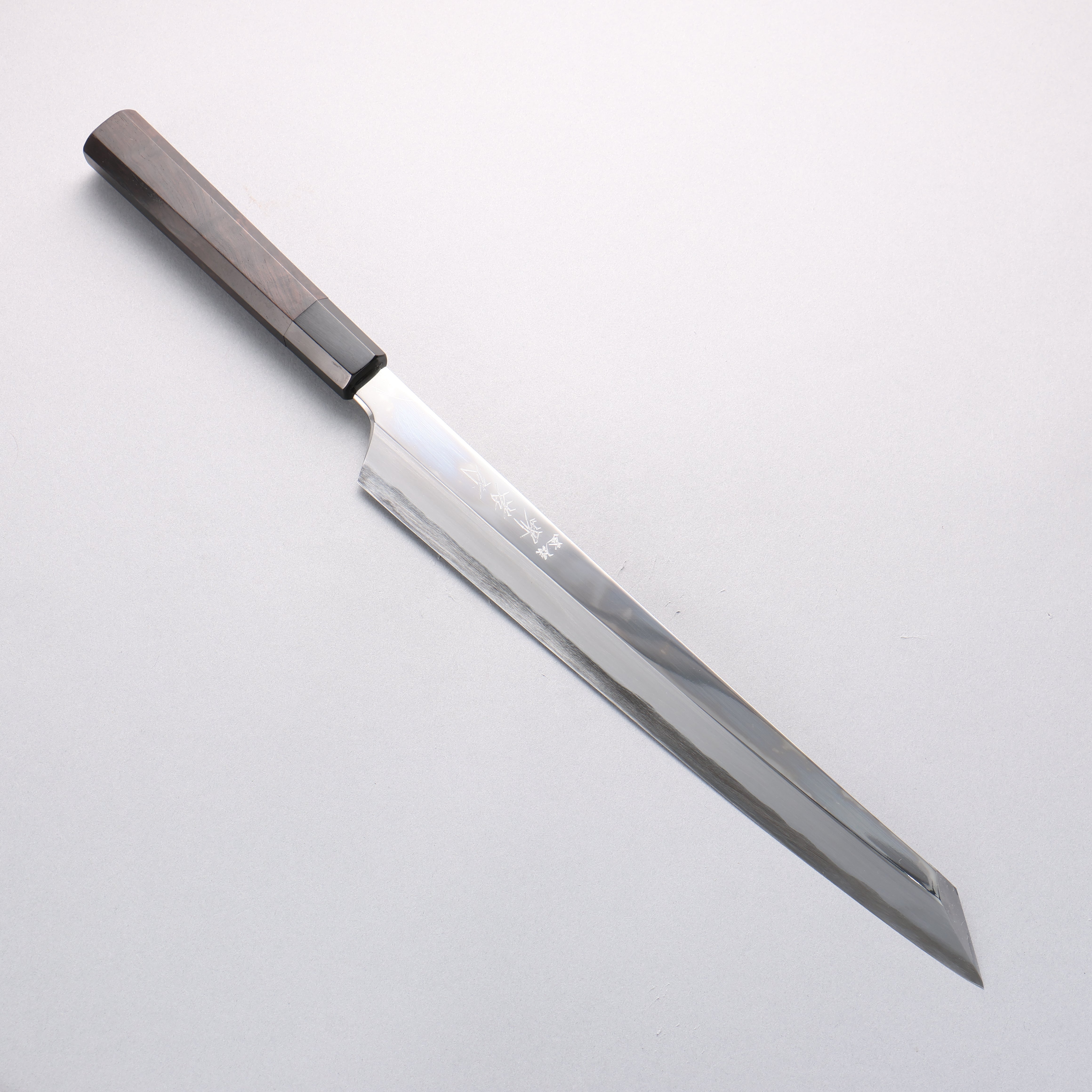 堺 孝行 飛燕 青ニ鋼 鏡面仕上げ 剣型柳刃包丁 300mm 黒檀柄 鞘付き - 清助刃物