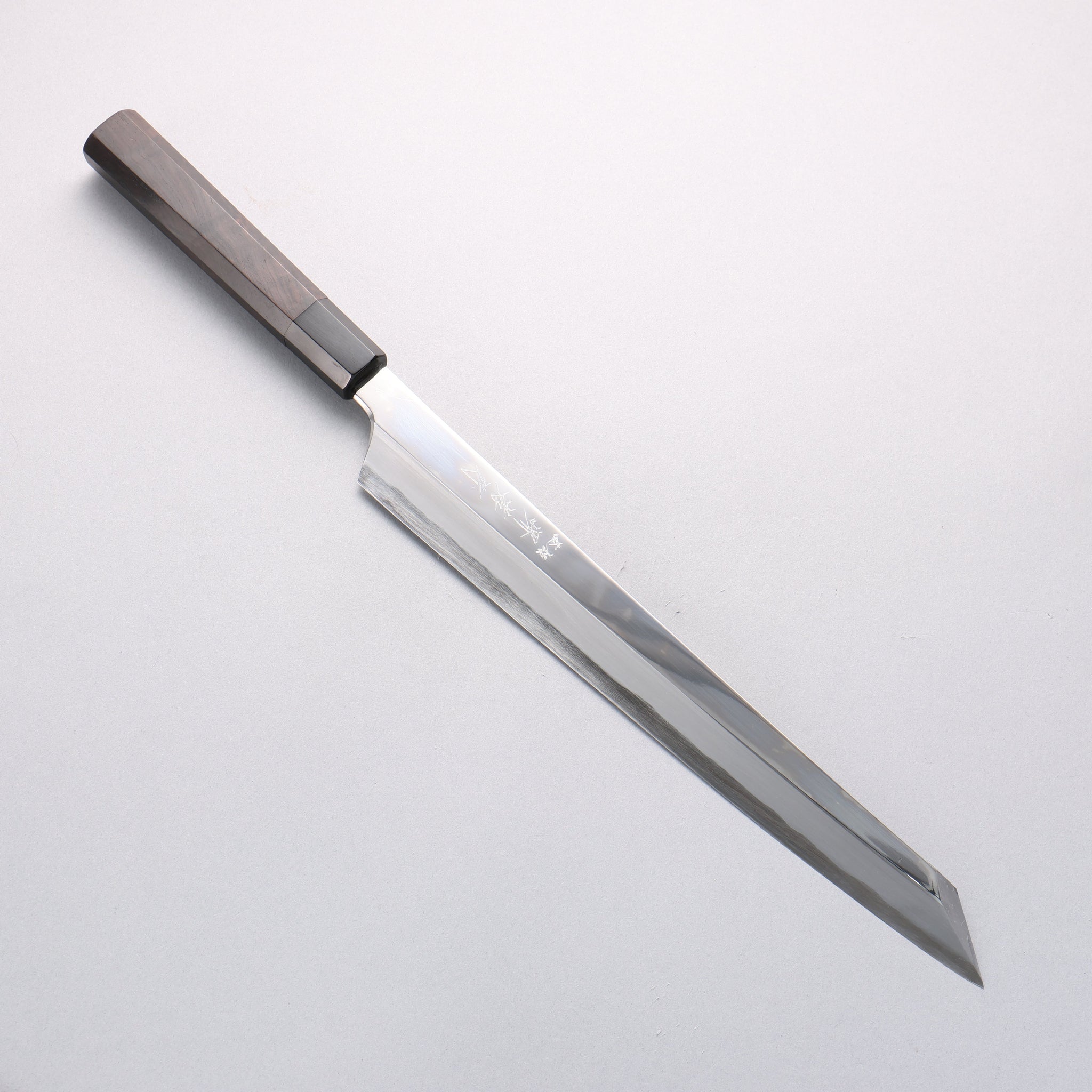 堺 孝行 飛燕 青ニ鋼 鏡面仕上げ 剣型柳刃包丁 300mm 黒檀柄 鞘付き - 清助刃物