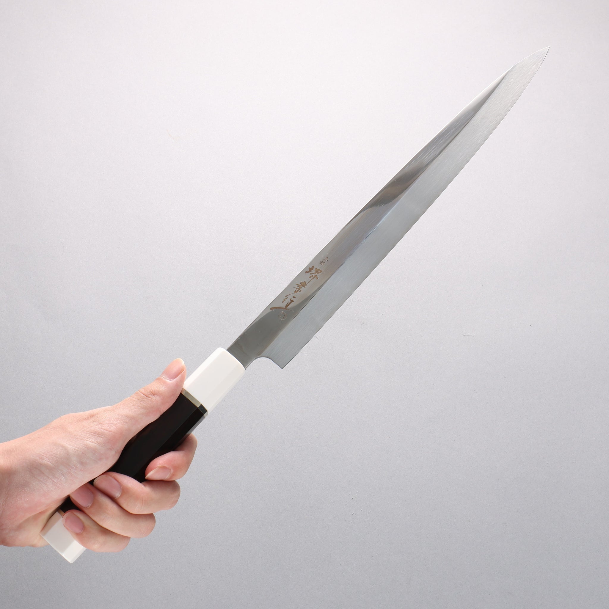 堺 孝行 銀龍 本焼 スウェーデン鋼 鏡面仕上げ 柳刃包丁 300mm 黒檀柄 鞘付き - 清助刃物