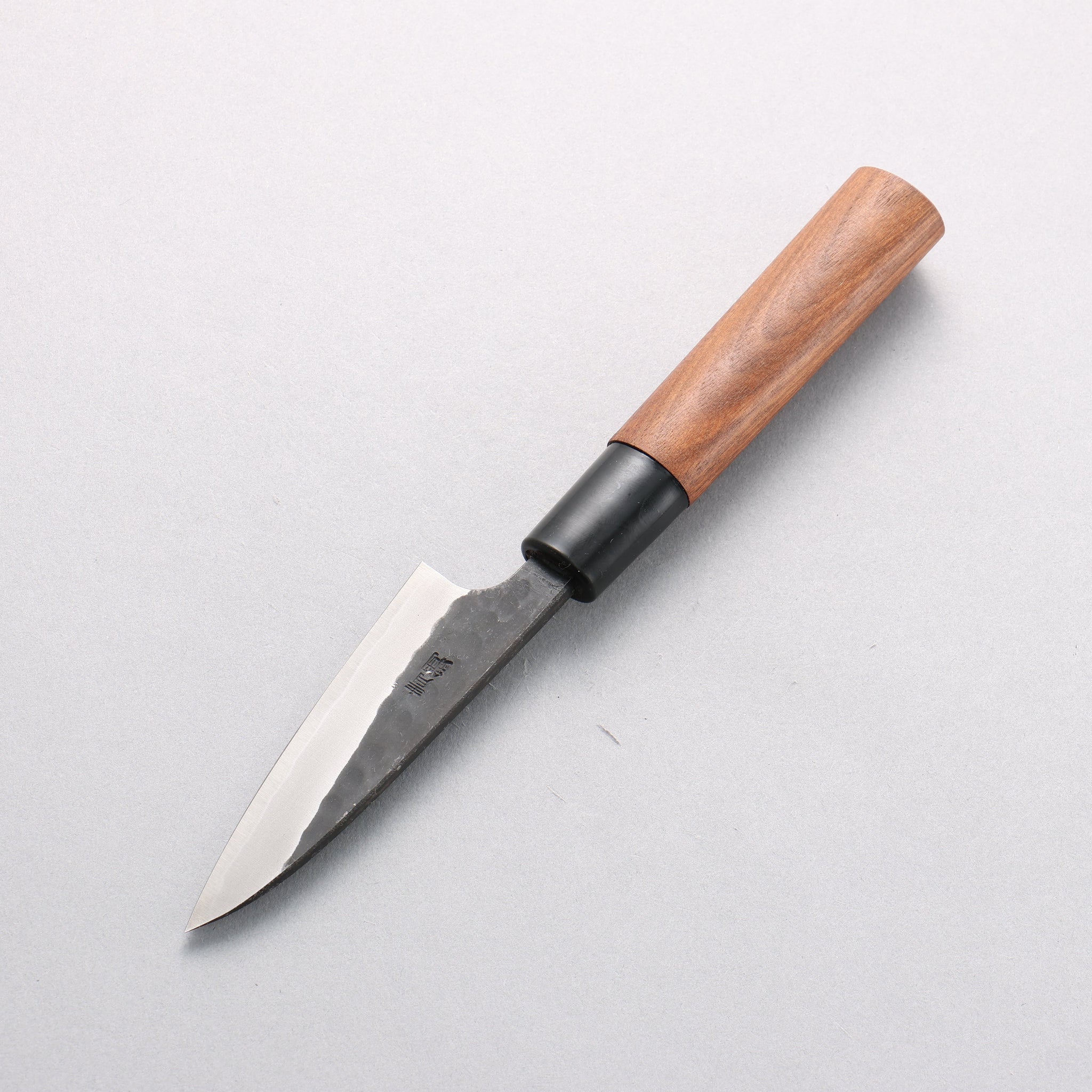 山本 直 安来青紙鋼 黒打 鎚目 パーリングナイフ 90mm ウォルナット柄 - 清助刃物