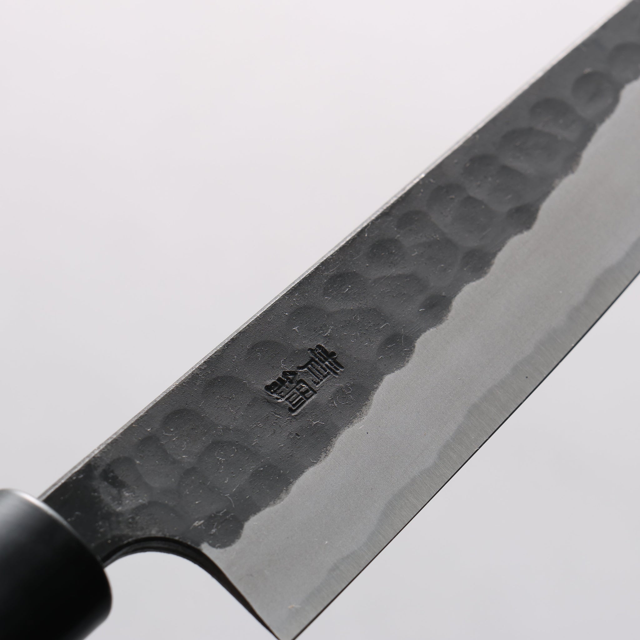 山本 直 安来青紙鋼 黒打 鎚目 ペティーナイフ 150mm ウォルナット柄 - 清助刃物