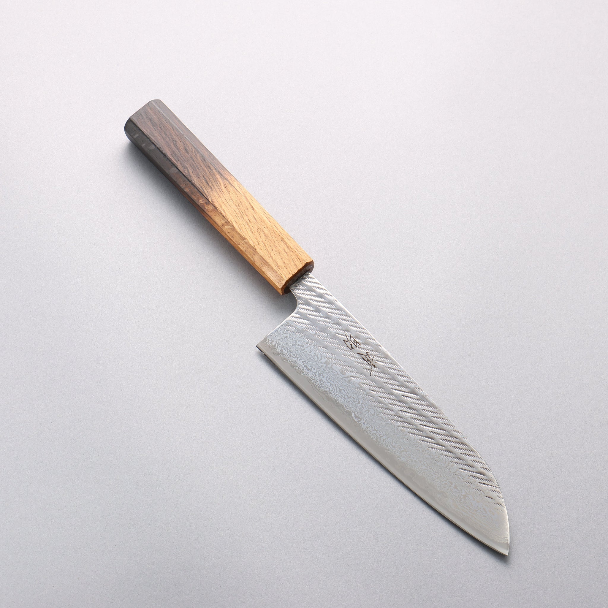 清助 AUS10 鎚目 ダマスカス 縄目 三徳包丁 170mm 樫焼柄 - 清助刃物
