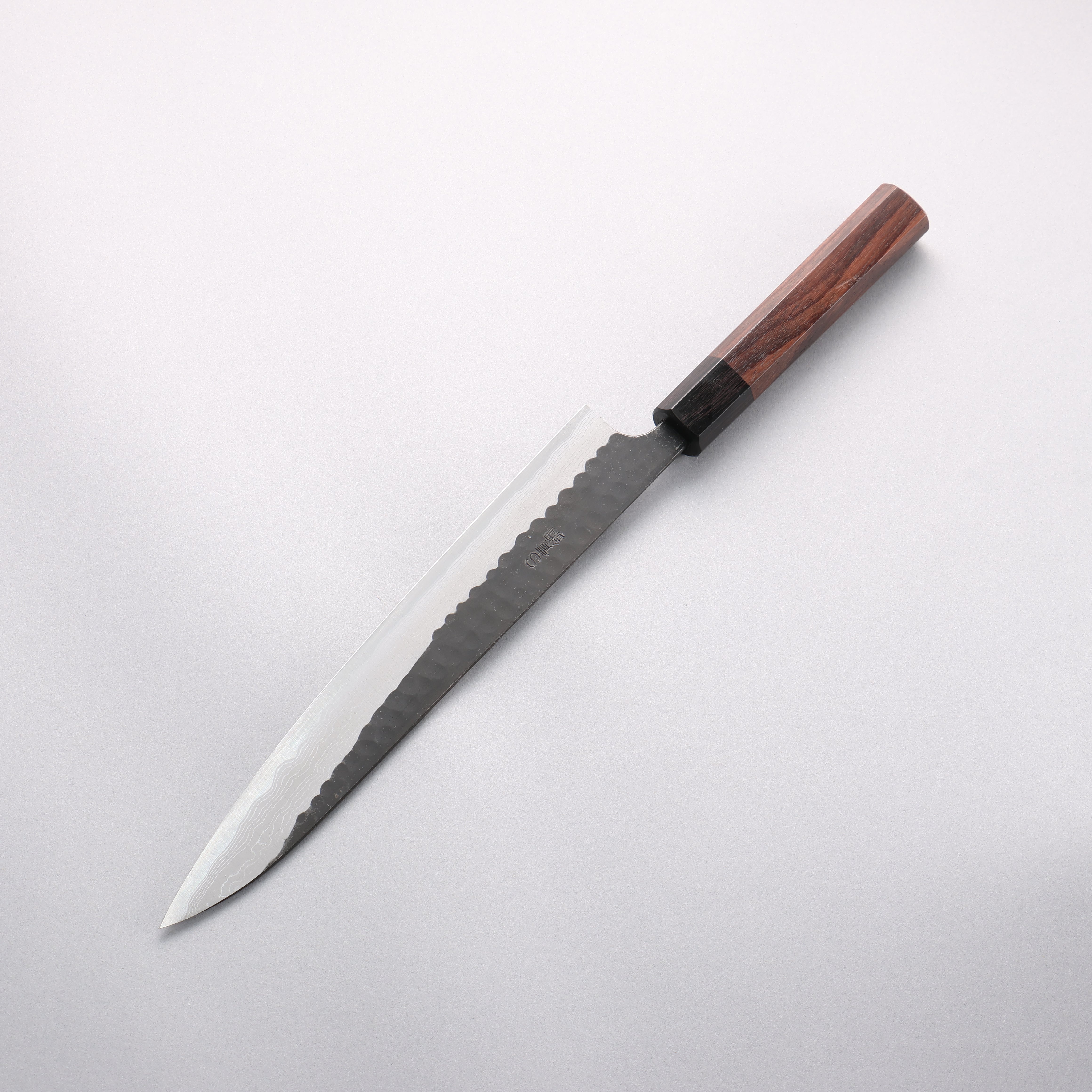 山本 直 青スーパー鋼 黒打 鎚目 ダマスカス 柳刃包丁 240mm 紫檀柄 - 清助刃物