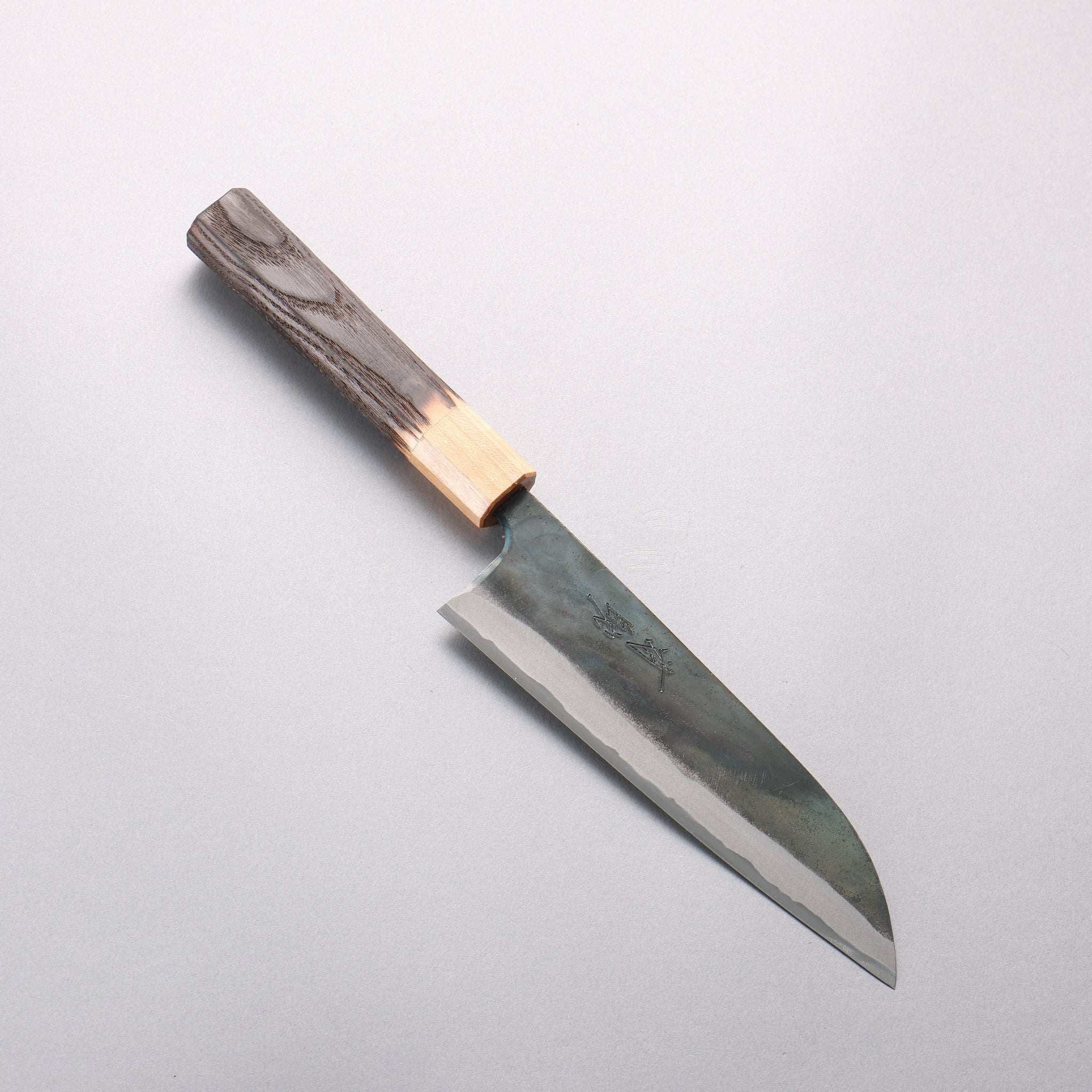 清助 青一鋼 黒仕上げ 三徳包丁 165mm 焼栗 （口輪：サクラ）柄 - 清助刃物