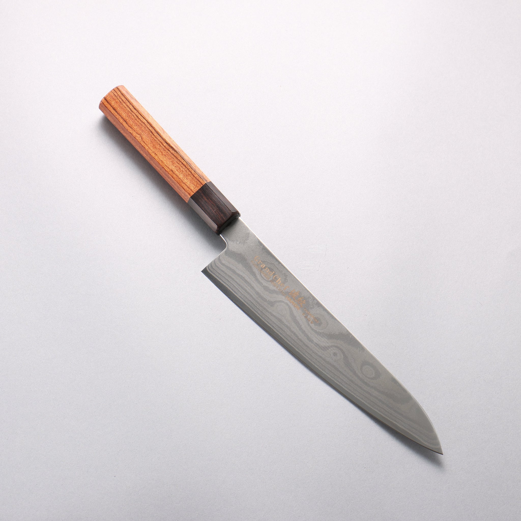 堺 孝行 グランドシェフ 波紋 Böhler SP スチール 45層ダマスカス 牛刀包丁 210mm 紫檀 (口輪：黒合板)柄 - 清助刃物