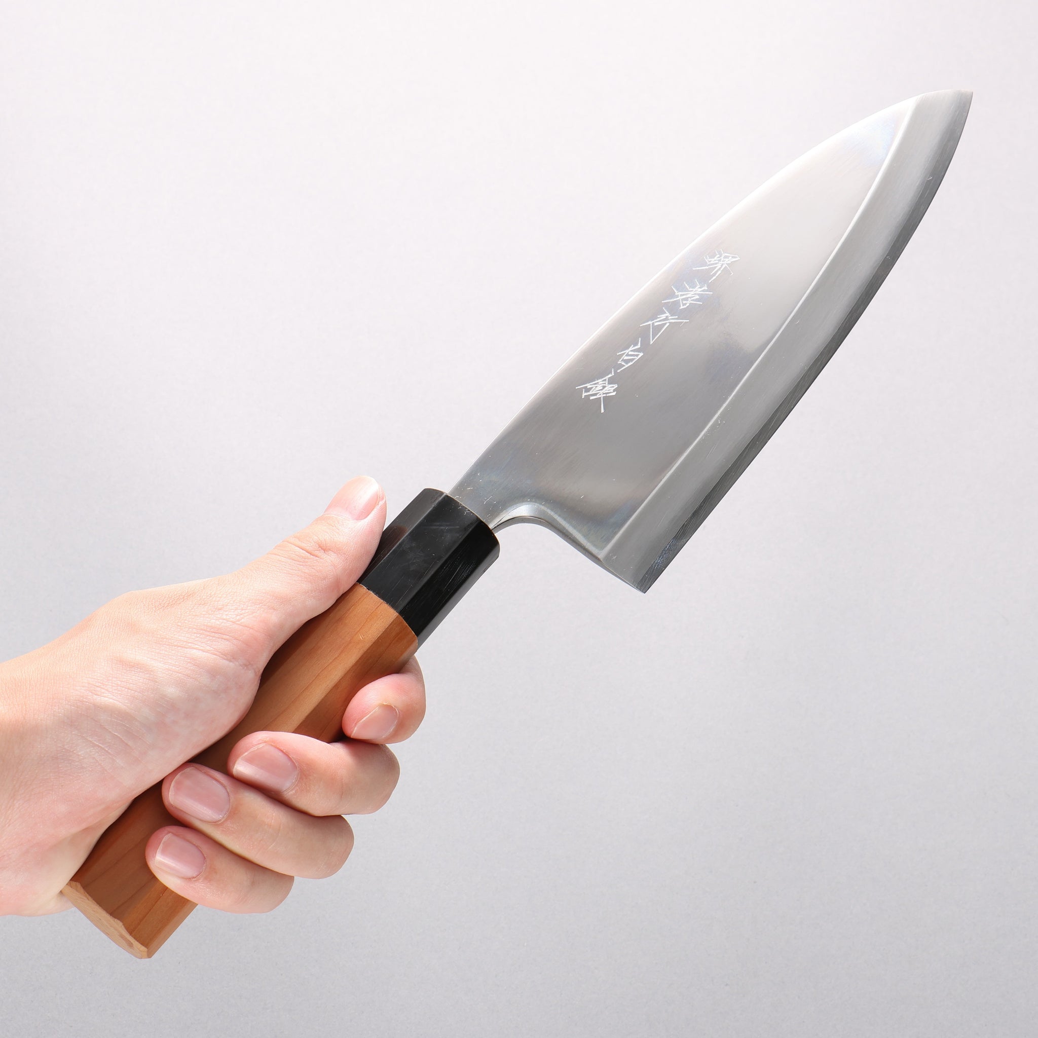 堺 孝行 白銀 INOX 鏡面仕上げ 出刃包丁 180mm イチイ柄 - 清助刃物